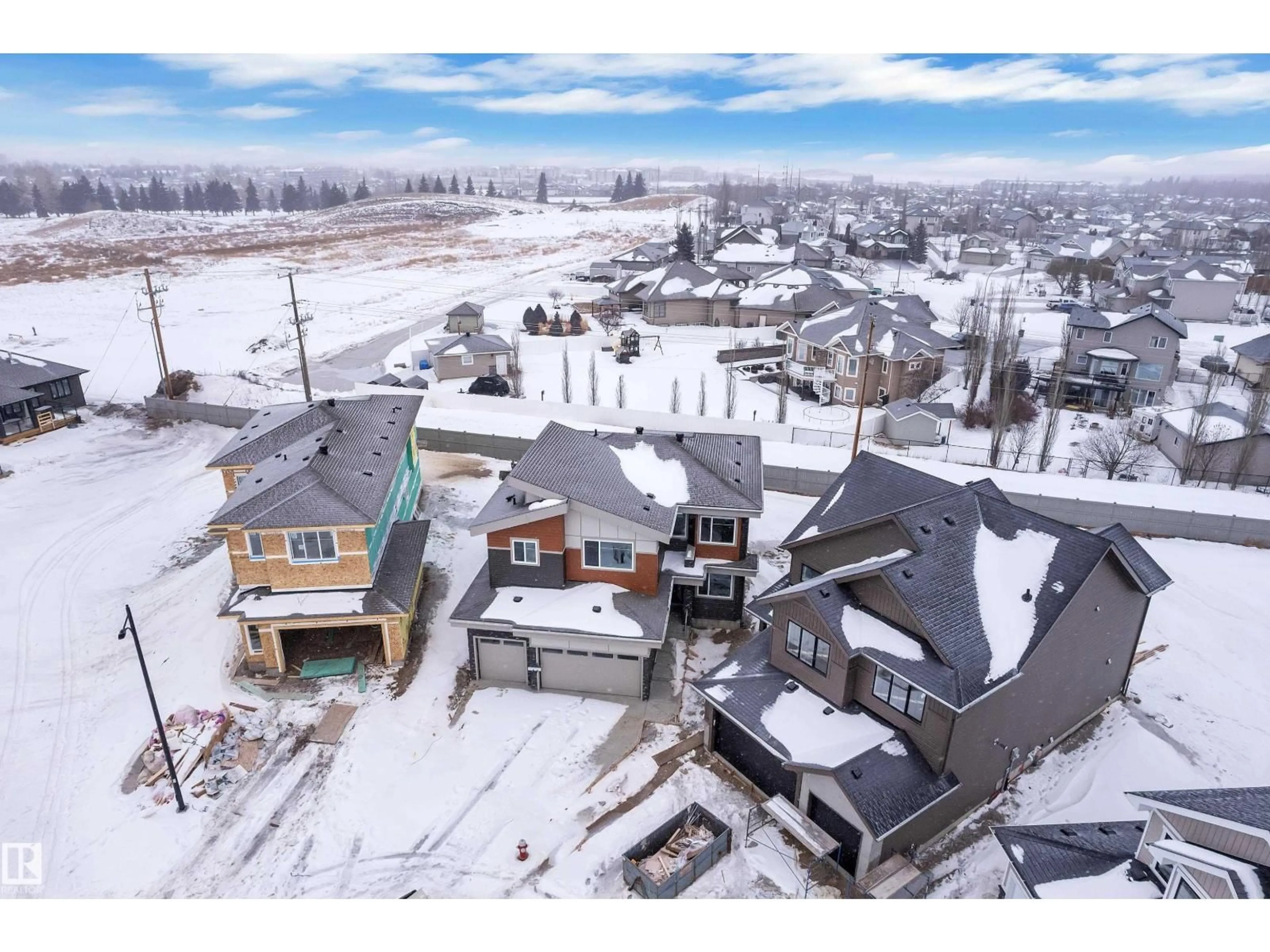 A pic from outside/outdoor area/front of a property/back of a property/a pic from drone, unknown for 159 GRAYBRIAR DR, Stony Plain Alberta T7Z0M7