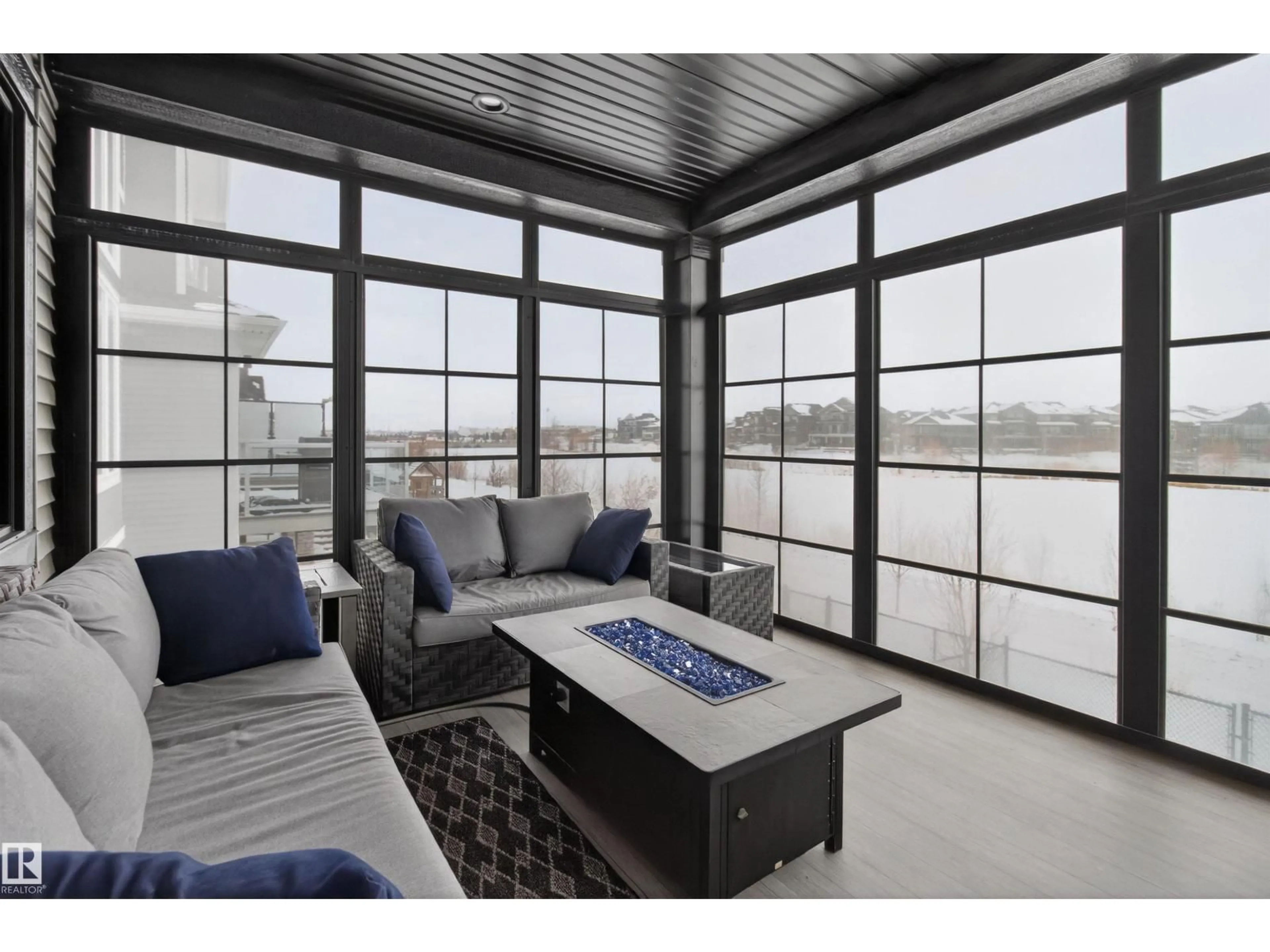 Living room with furniture, unknown for 23 ABERDEEN CR, Sherwood Park Alberta T8H1W7