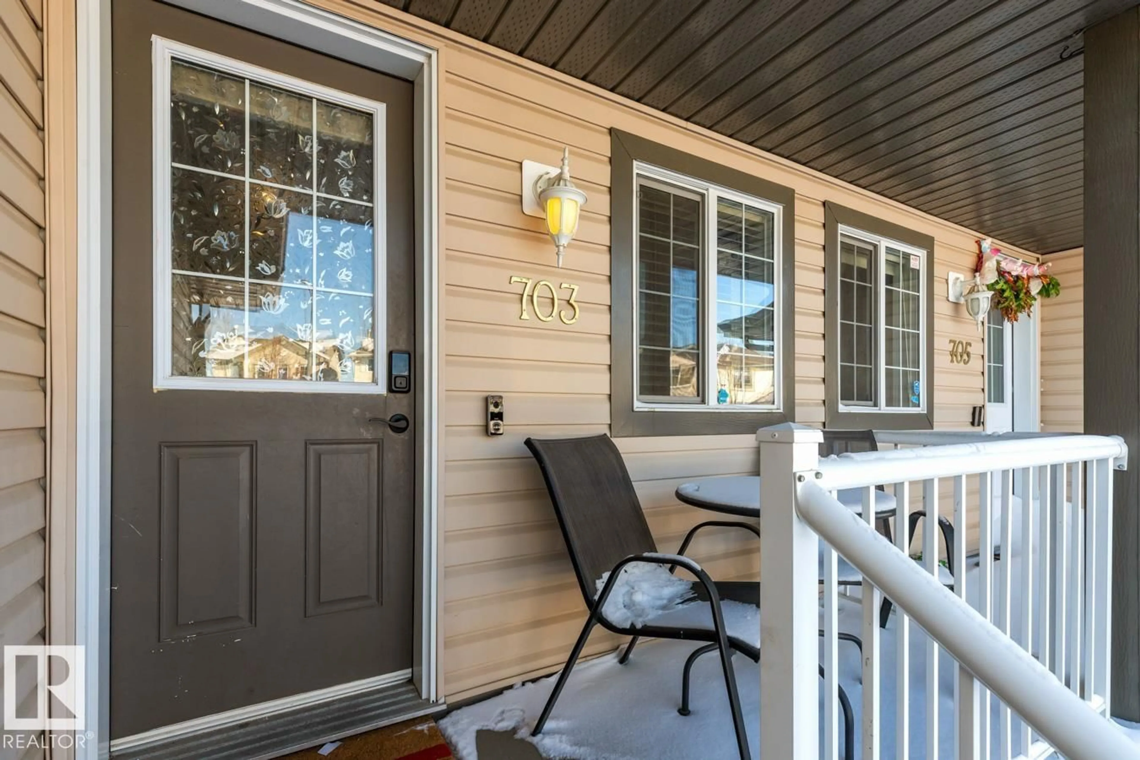 Patio, unknown for 703 82 ST, Edmonton Alberta T6X1L9