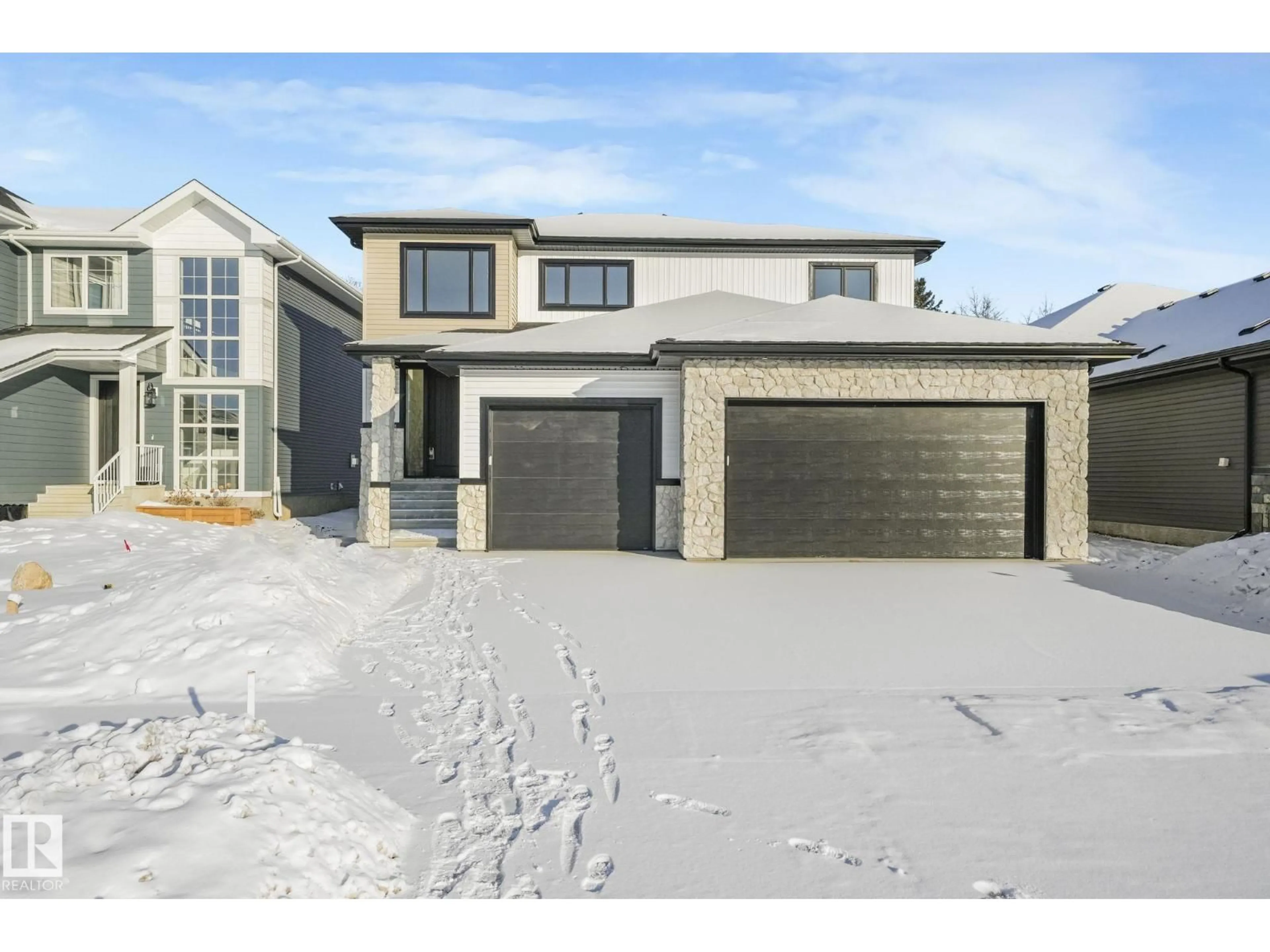 Home with brick exterior material, street for 82 HARVEST CR, Ardrossan Alberta T8E0B5
