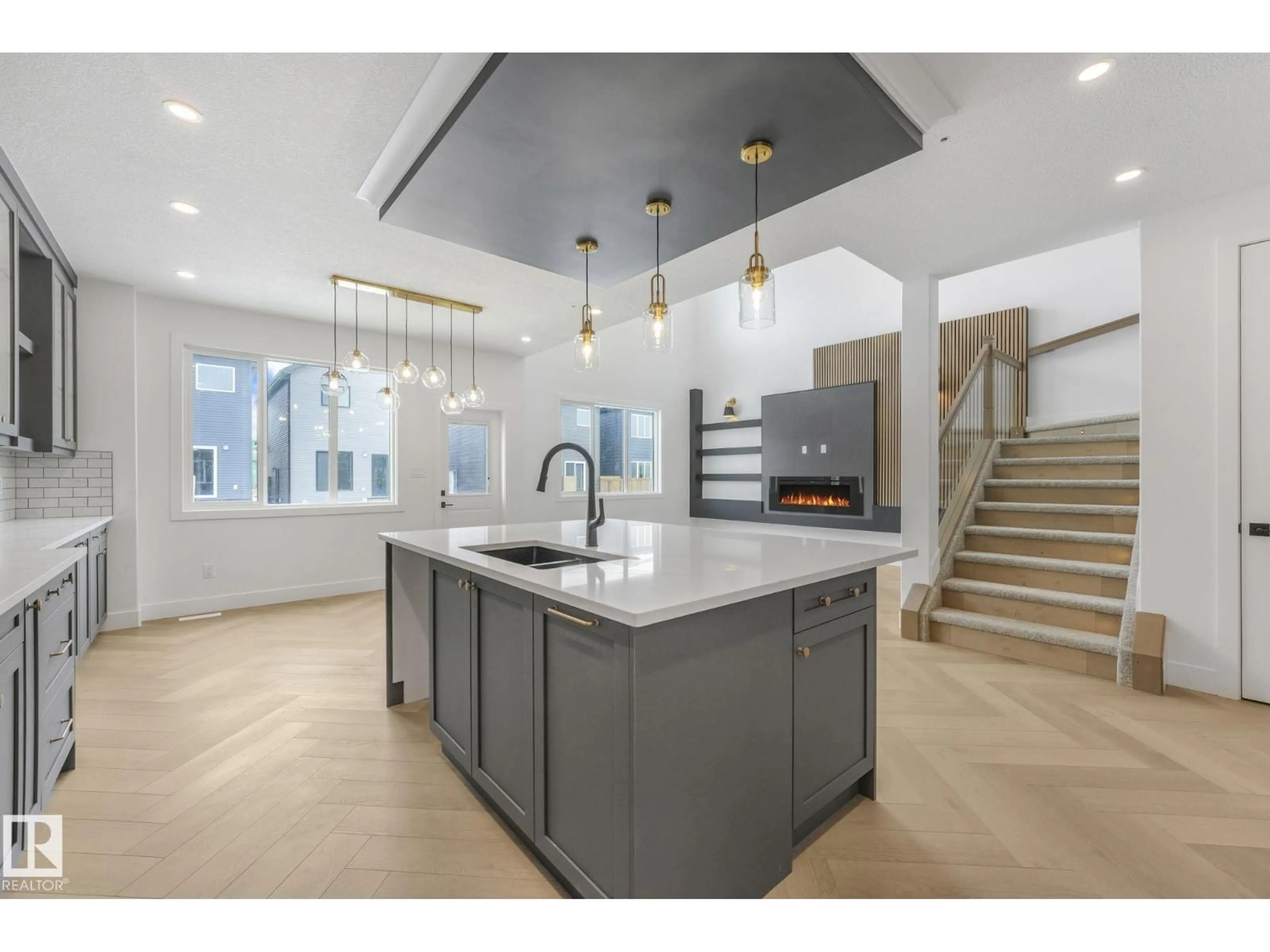 Open concept kitchen, ceramic/tile floor for 471 CANTER WD, Sherwood Park Alberta T8H3A9