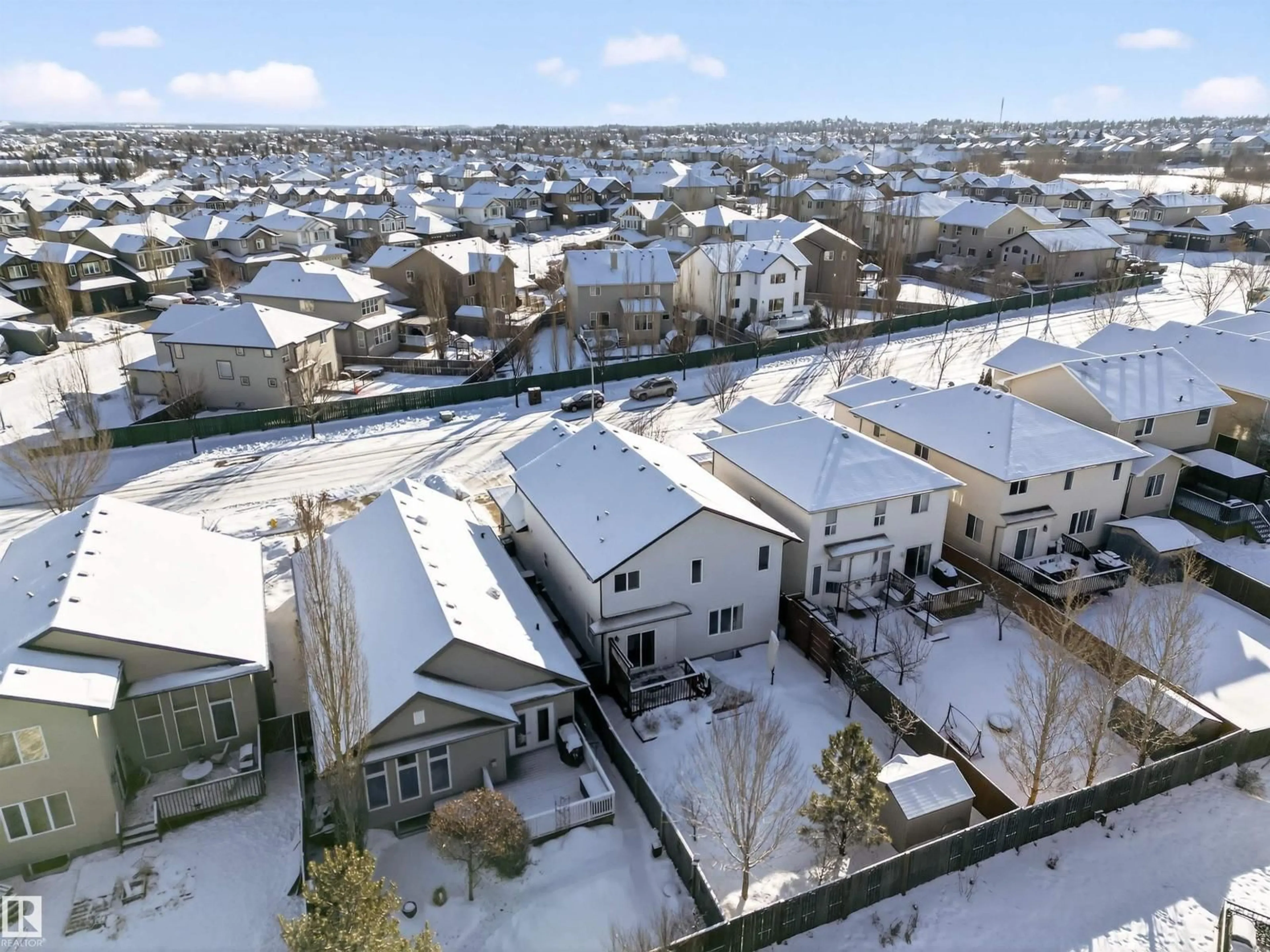 A pic from outside/outdoor area/front of a property/back of a property/a pic from drone, city buildings view from balcony for 332 CRIMSON DR, Sherwood Park Alberta T8H0L5