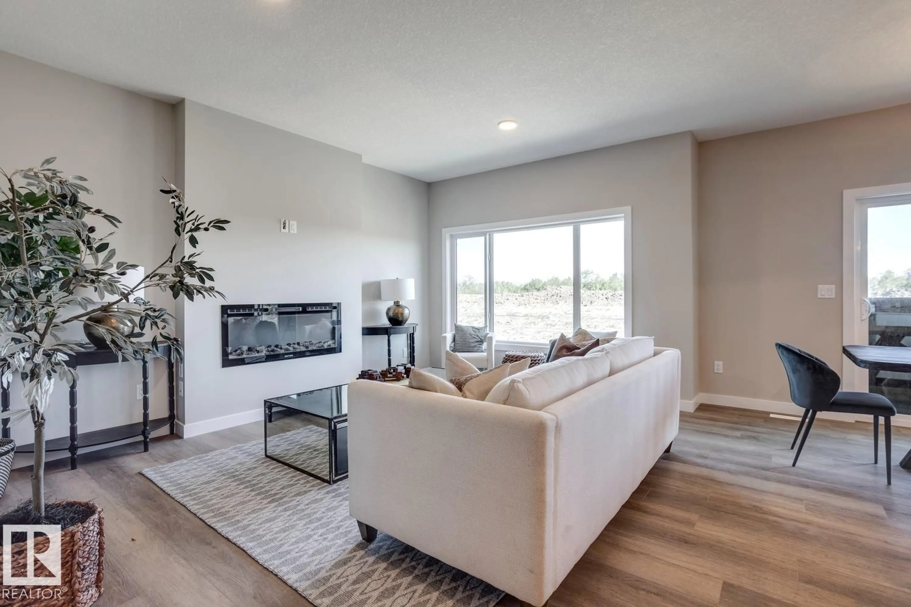 Living room with furniture, unknown for 407 BRICKYARD PT, Stony Plain Alberta T7Z0H9