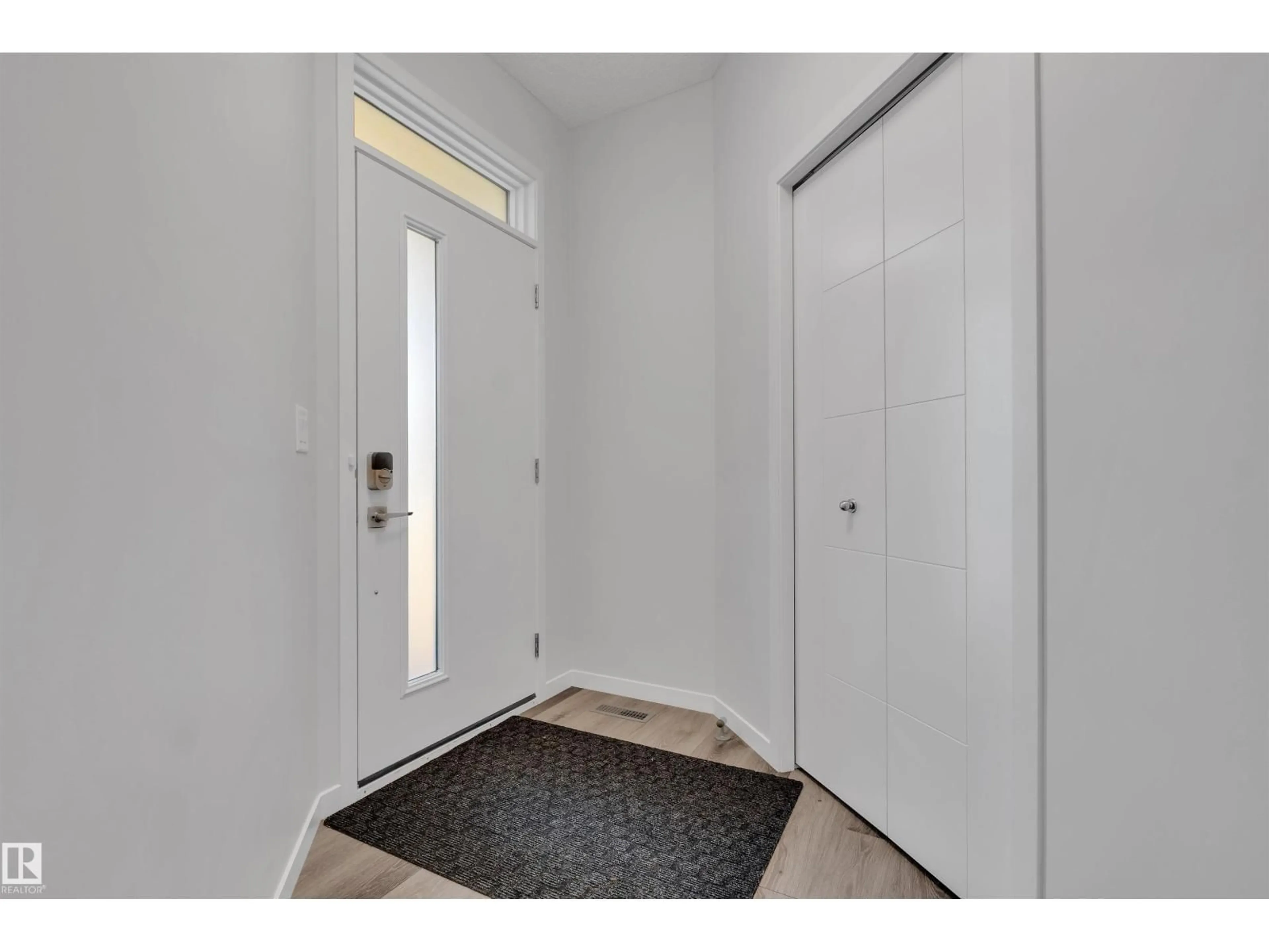 Indoor entryway for SW - 5112 23 AV, Edmonton Alberta T6X3A4