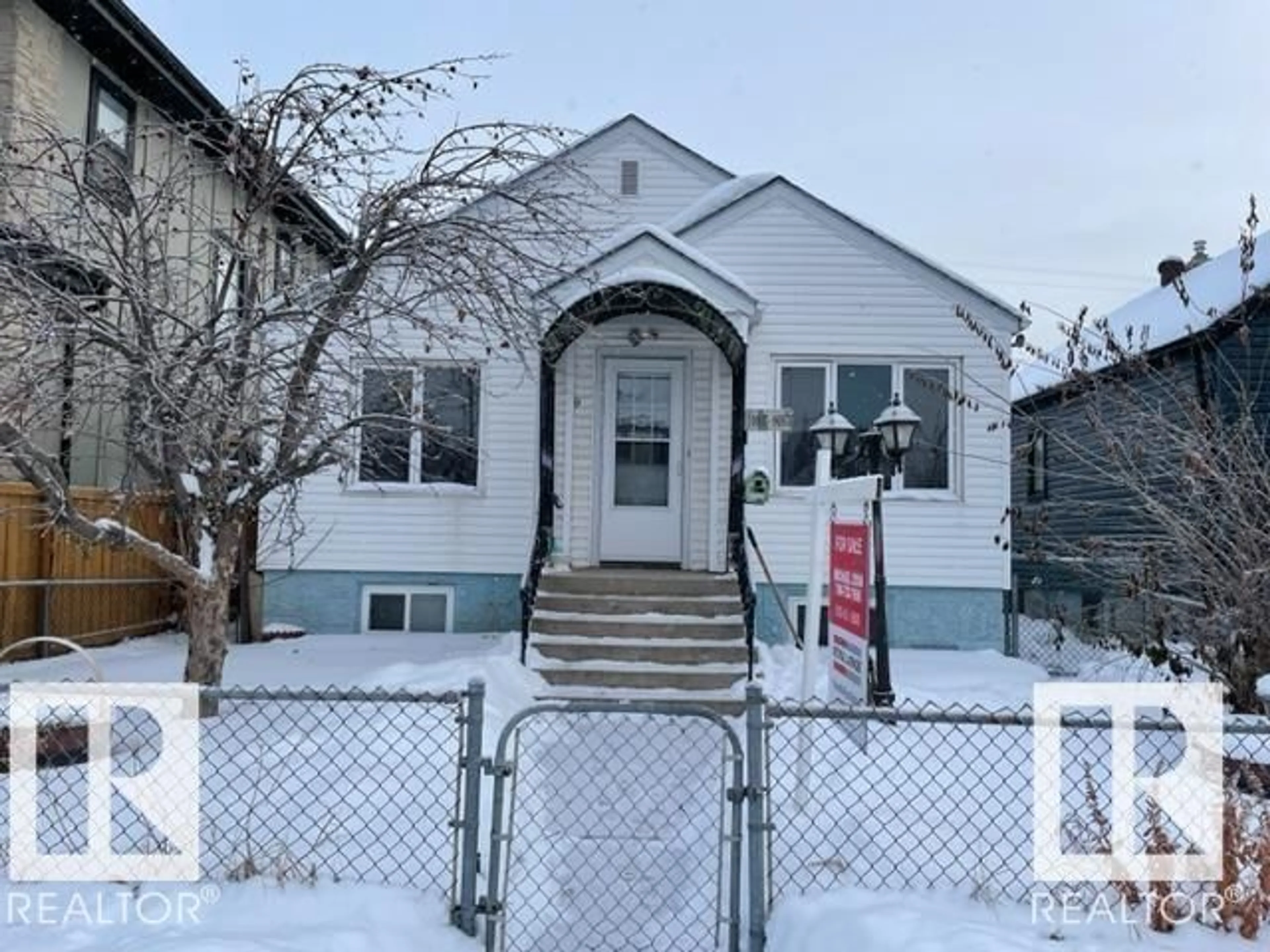 Unknown for 10917 96 ST, Edmonton Alberta T5H2K4