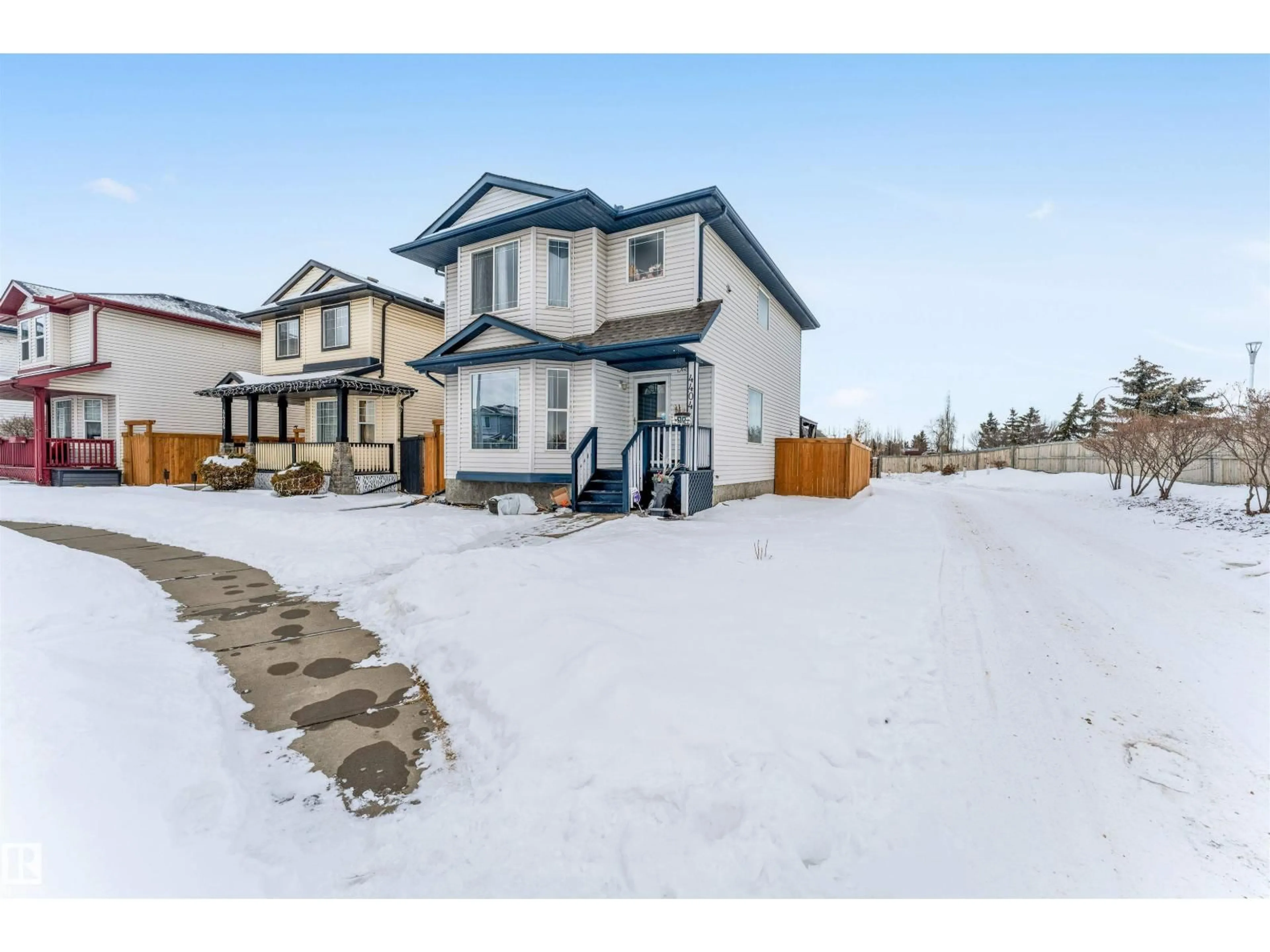 A pic from outside/outdoor area/front of a property/back of a property/a pic from drone, street for NW - 4404 150 AV, Edmonton Alberta T5Y2Z9