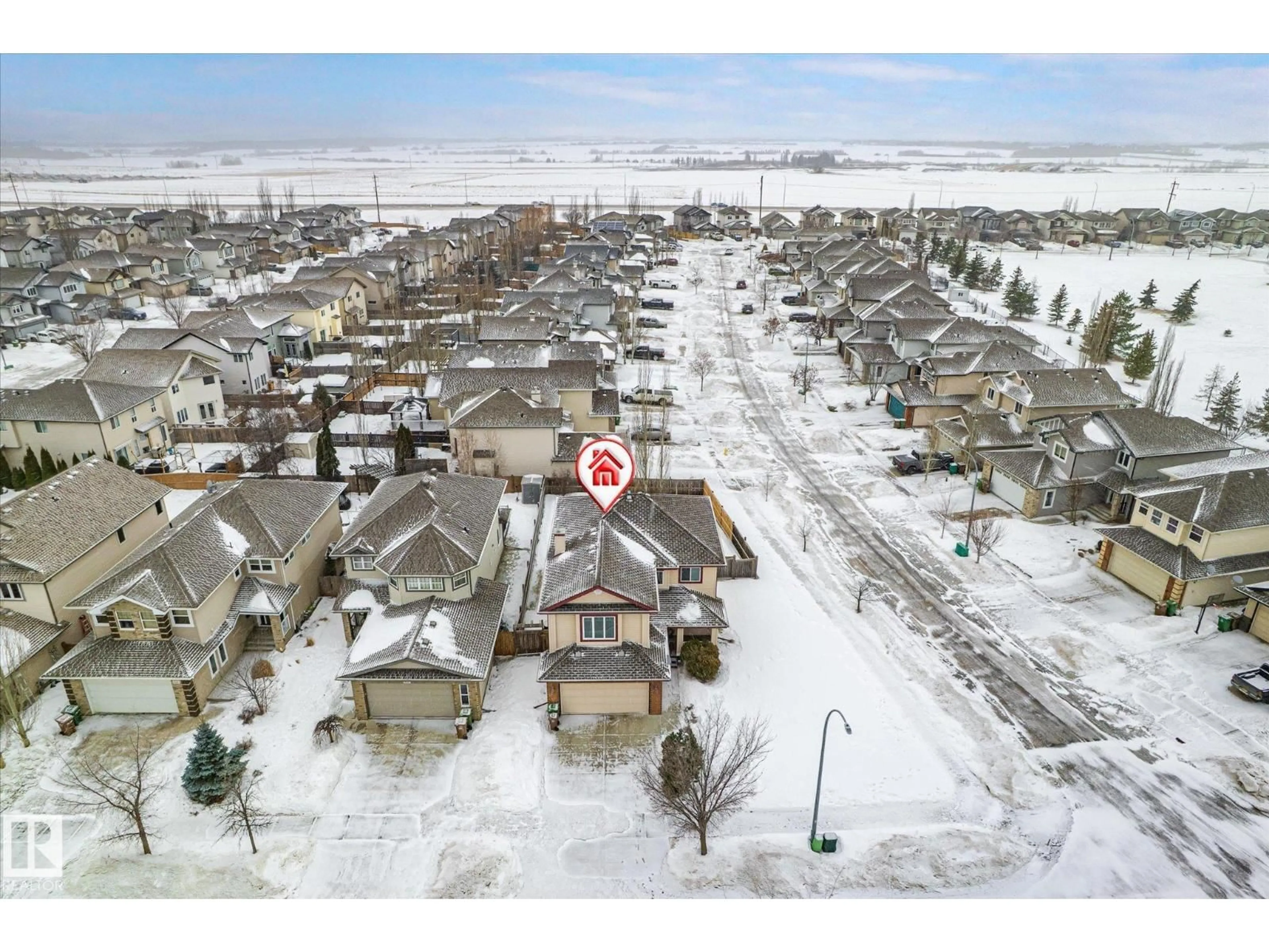 A pic from outside/outdoor area/front of a property/back of a property/a pic from drone, street for 66 NADINE WY, St. Albert Alberta T8N1C6