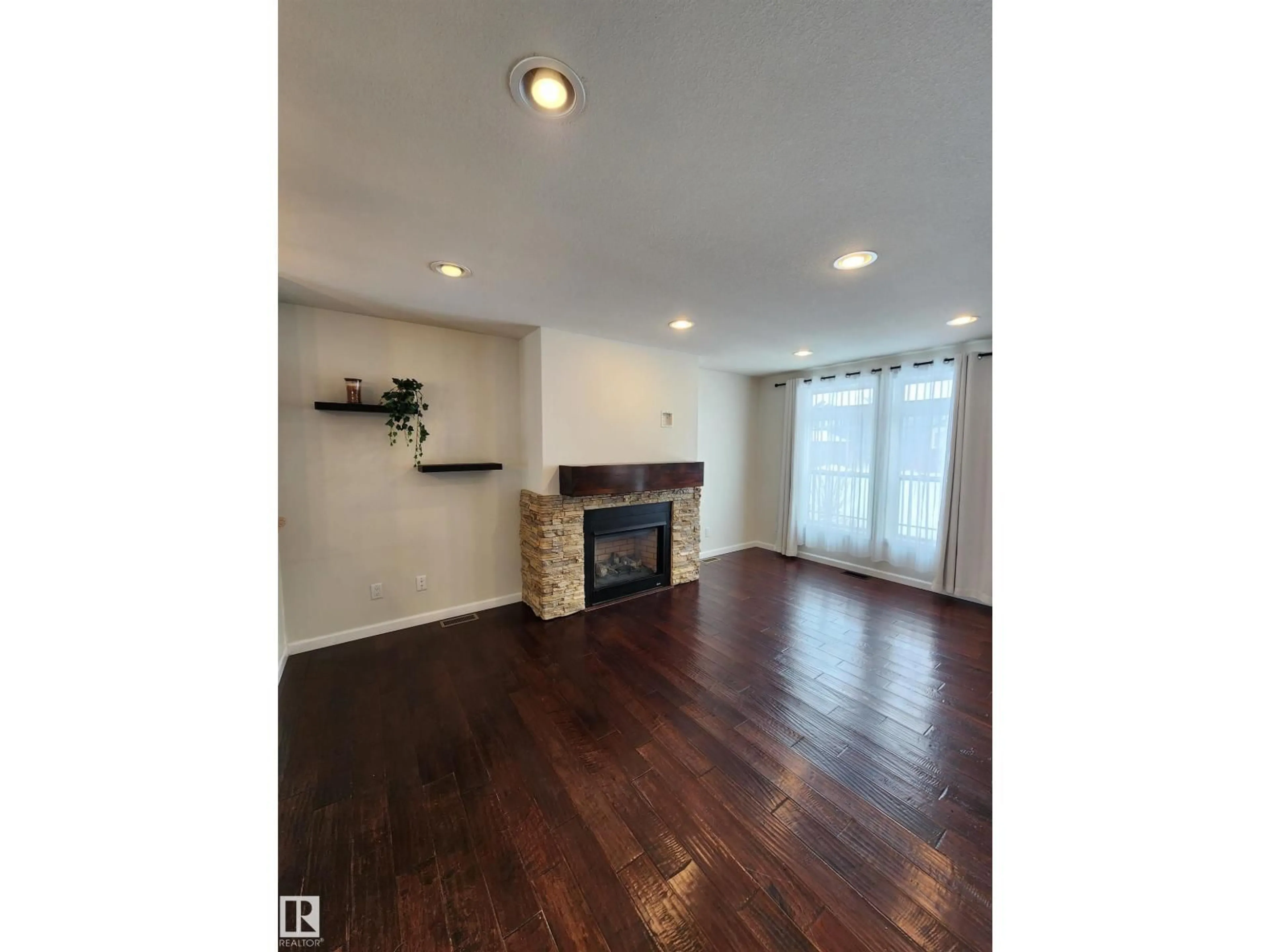 A pic of a room for 106 HOULE DR, Morinville Alberta T8R0E1