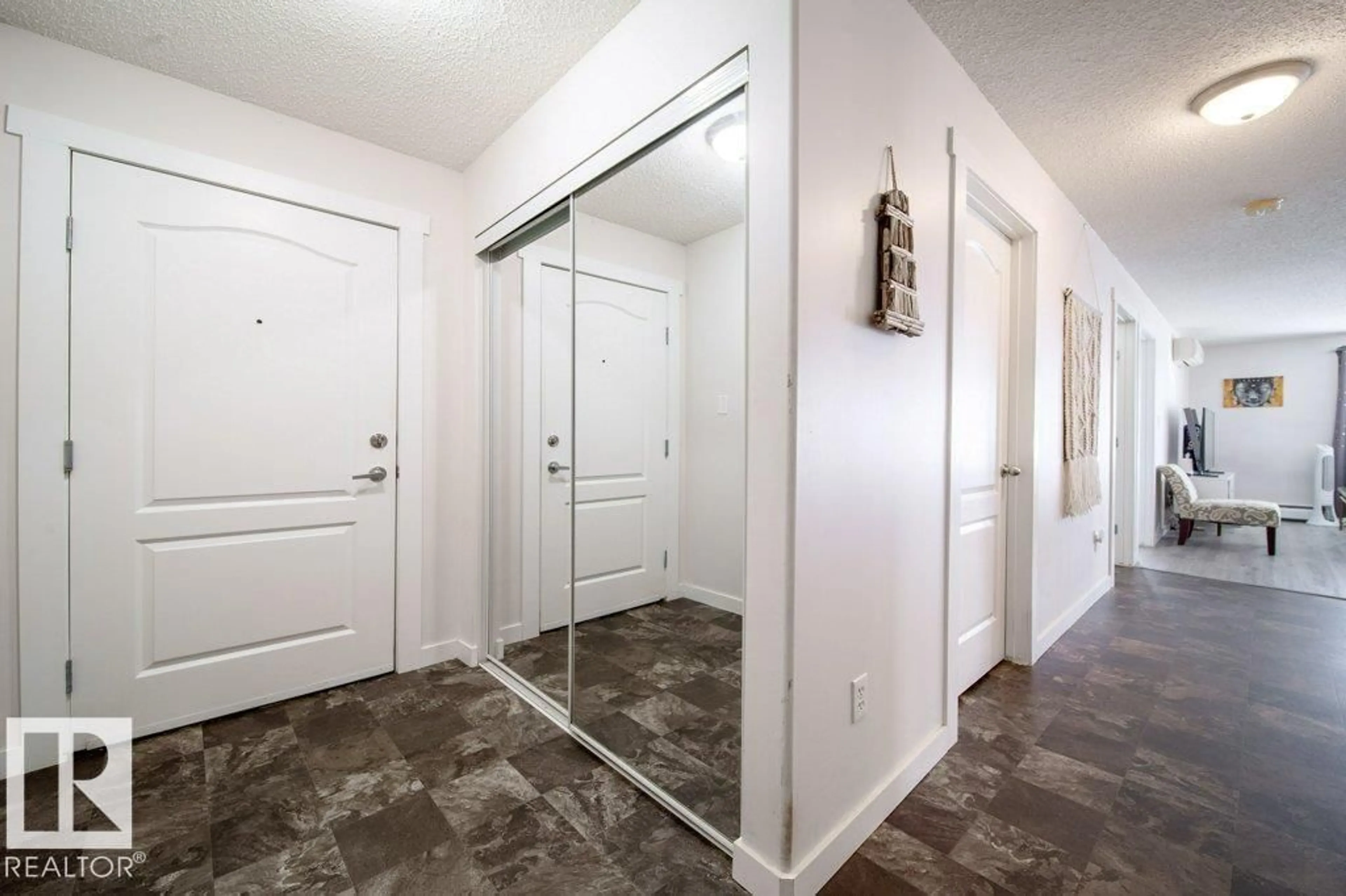 Indoor entryway for #114 - 5340 199 ST, Edmonton Alberta T6M0A5
