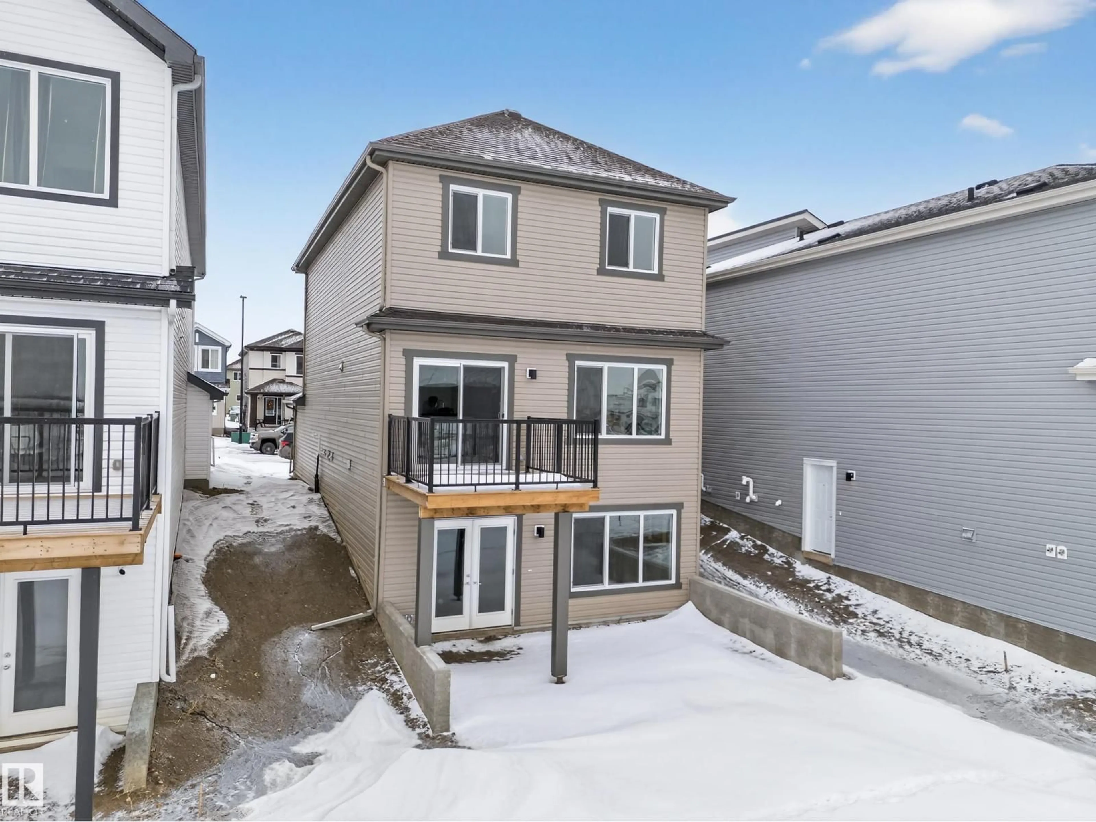 A pic from outside/outdoor area/front of a property/back of a property/a pic from drone, unknown for 7104 47A STREET, Beaumont Alberta T4X3B7