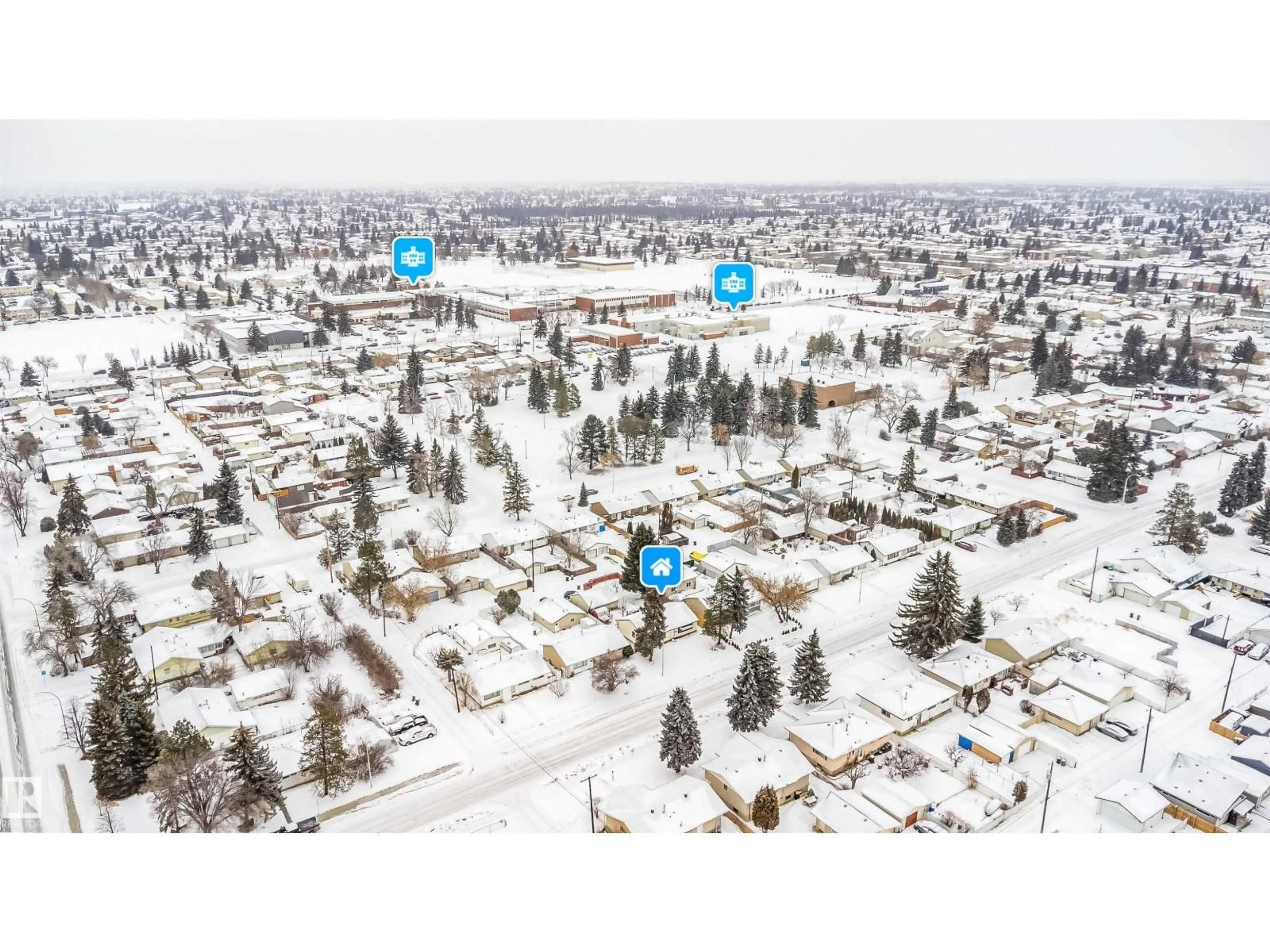 A pic from outside/outdoor area/front of a property/back of a property/a pic from drone, street for NW - 8908 130 AV, Edmonton Alberta T5E0R9