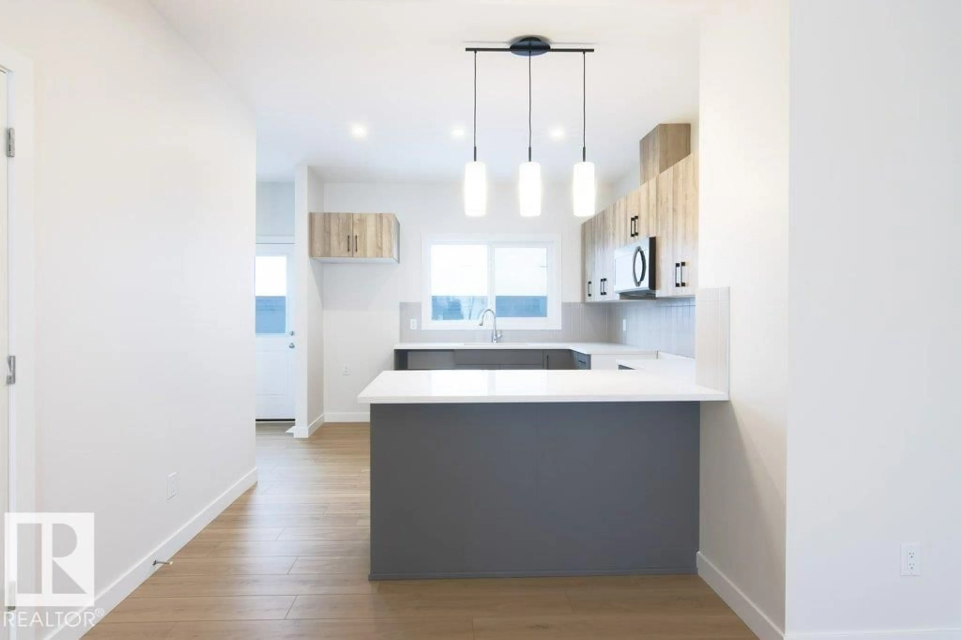 Open concept kitchen, unknown for 679 CAMBRIAN BV, Sherwood Park Alberta T8H3B7