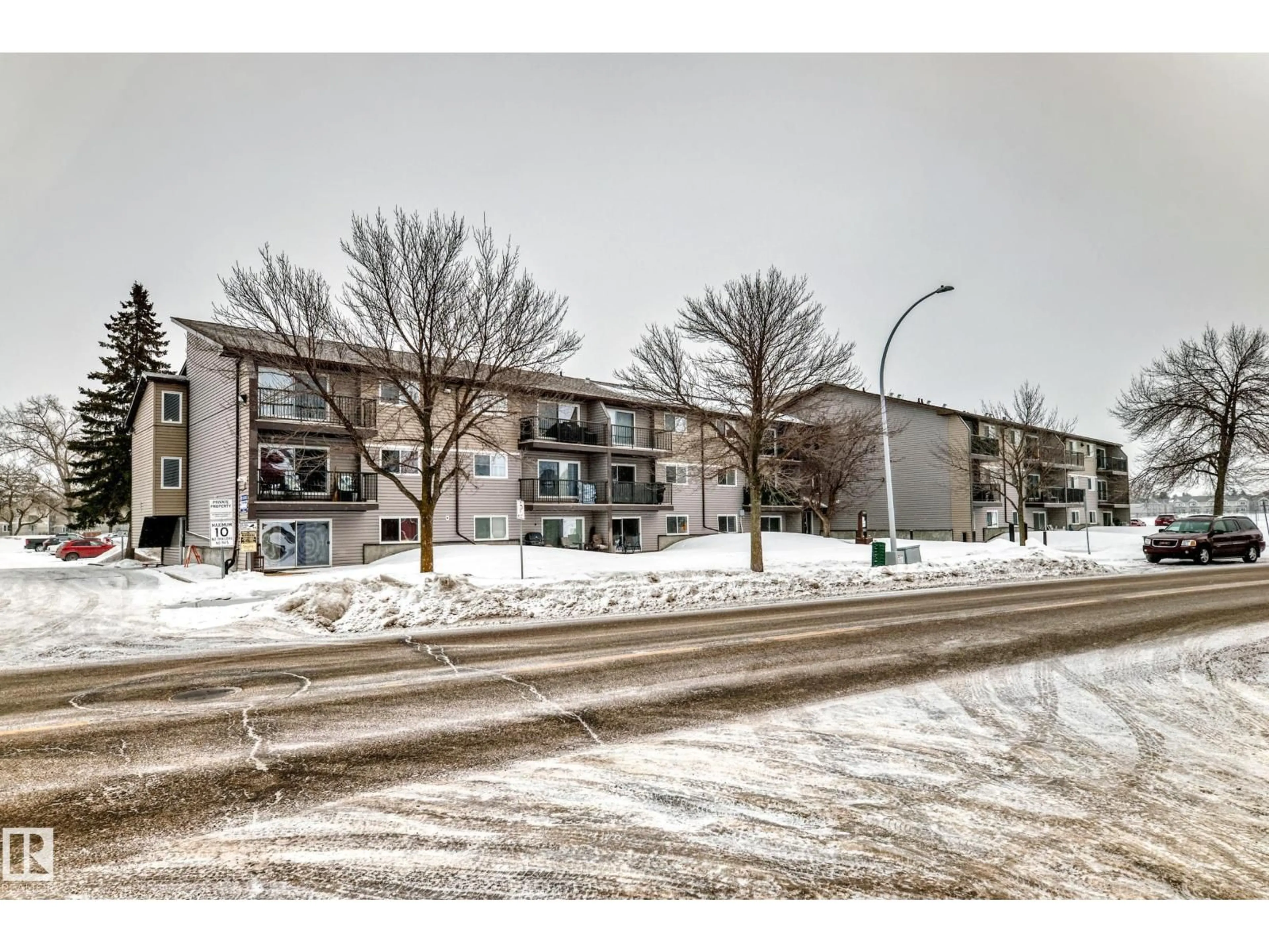 Unknown for 121 15105 121 ST NW, Edmonton Alberta T5X2G3