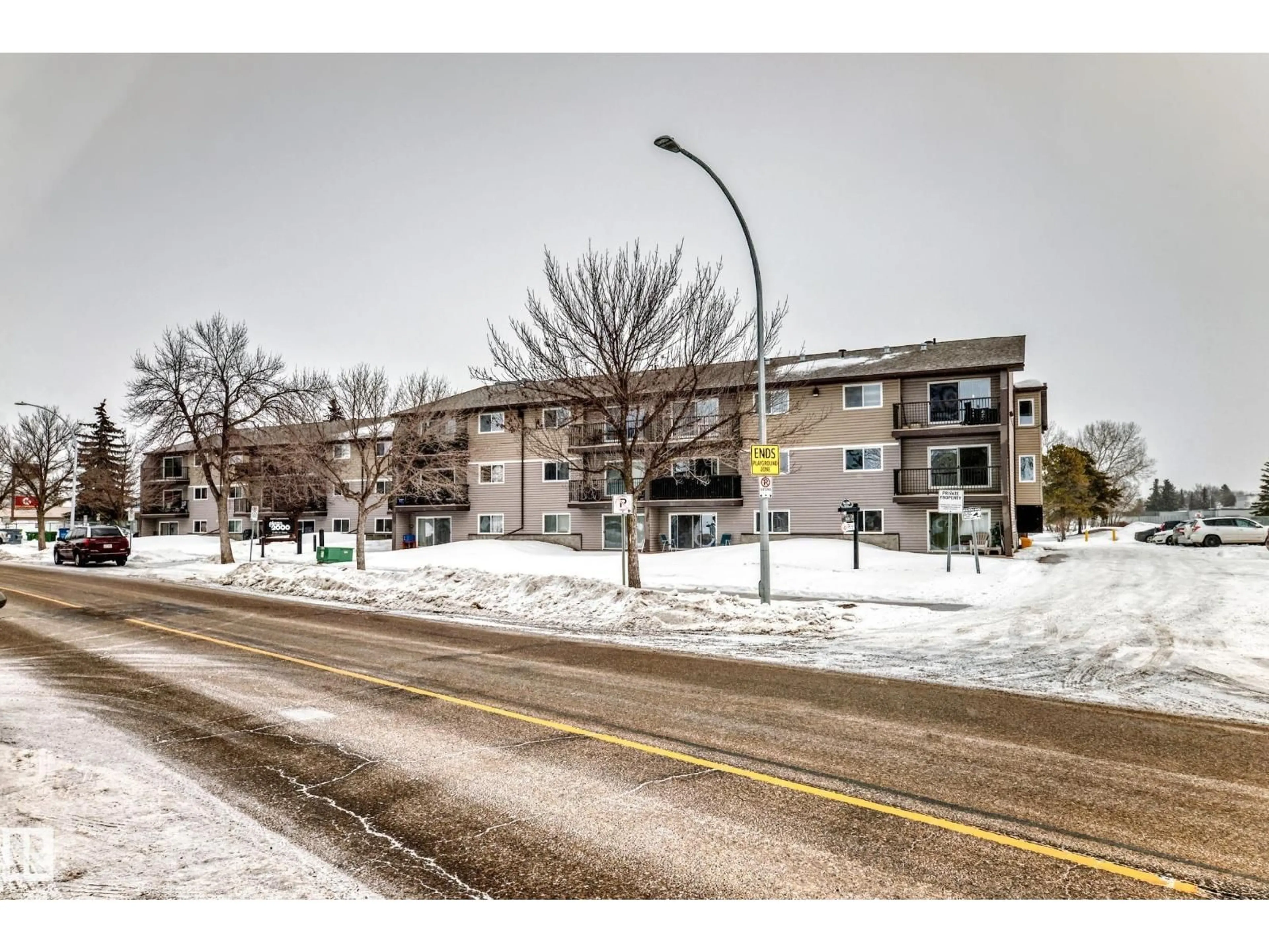 Blurry image for 121 15105 121 ST NW, Edmonton Alberta T5X2G3