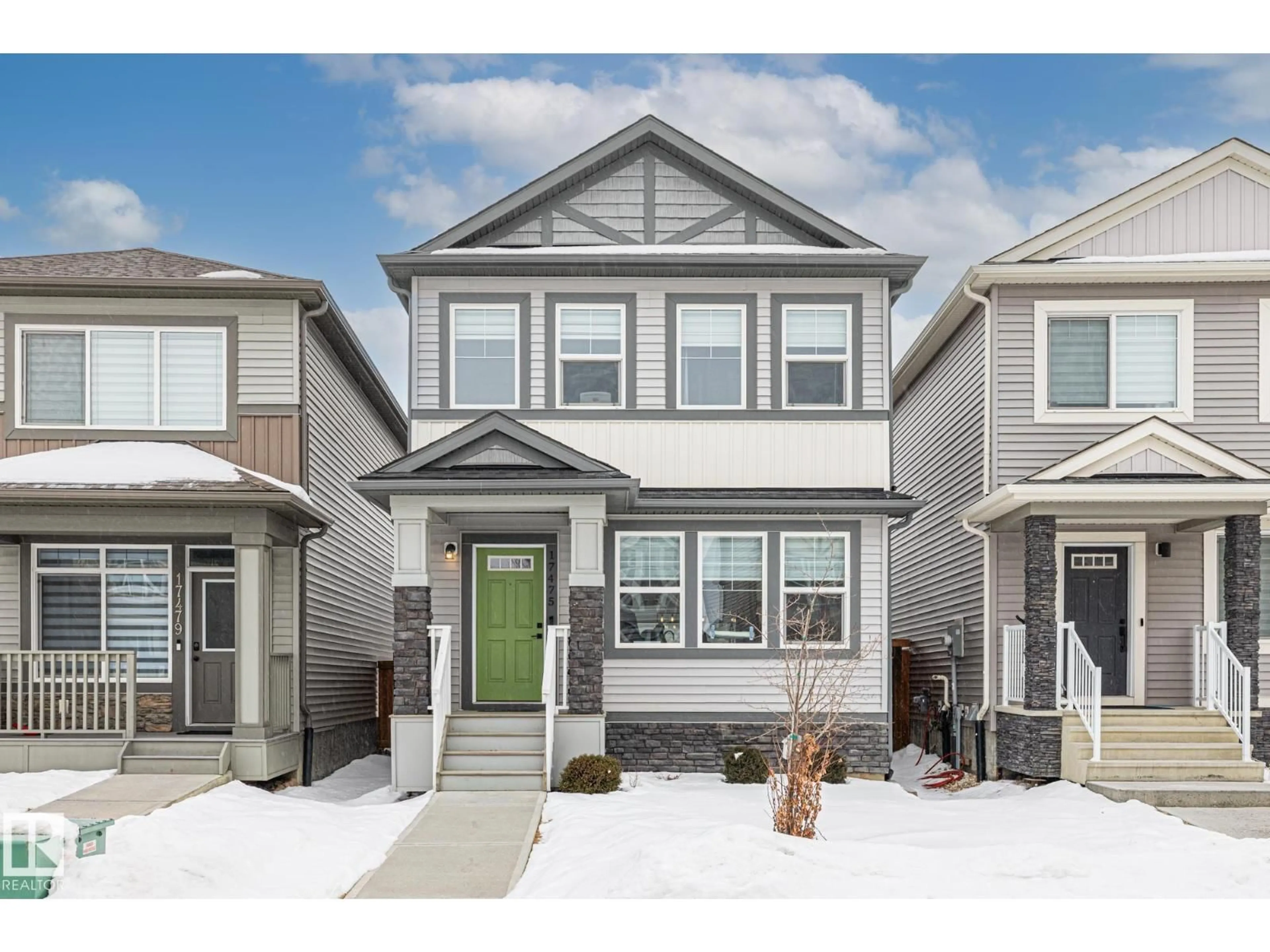 Home with vinyl exterior material, street for NW - 17475 77 ST, Edmonton Alberta T5Z0R4
