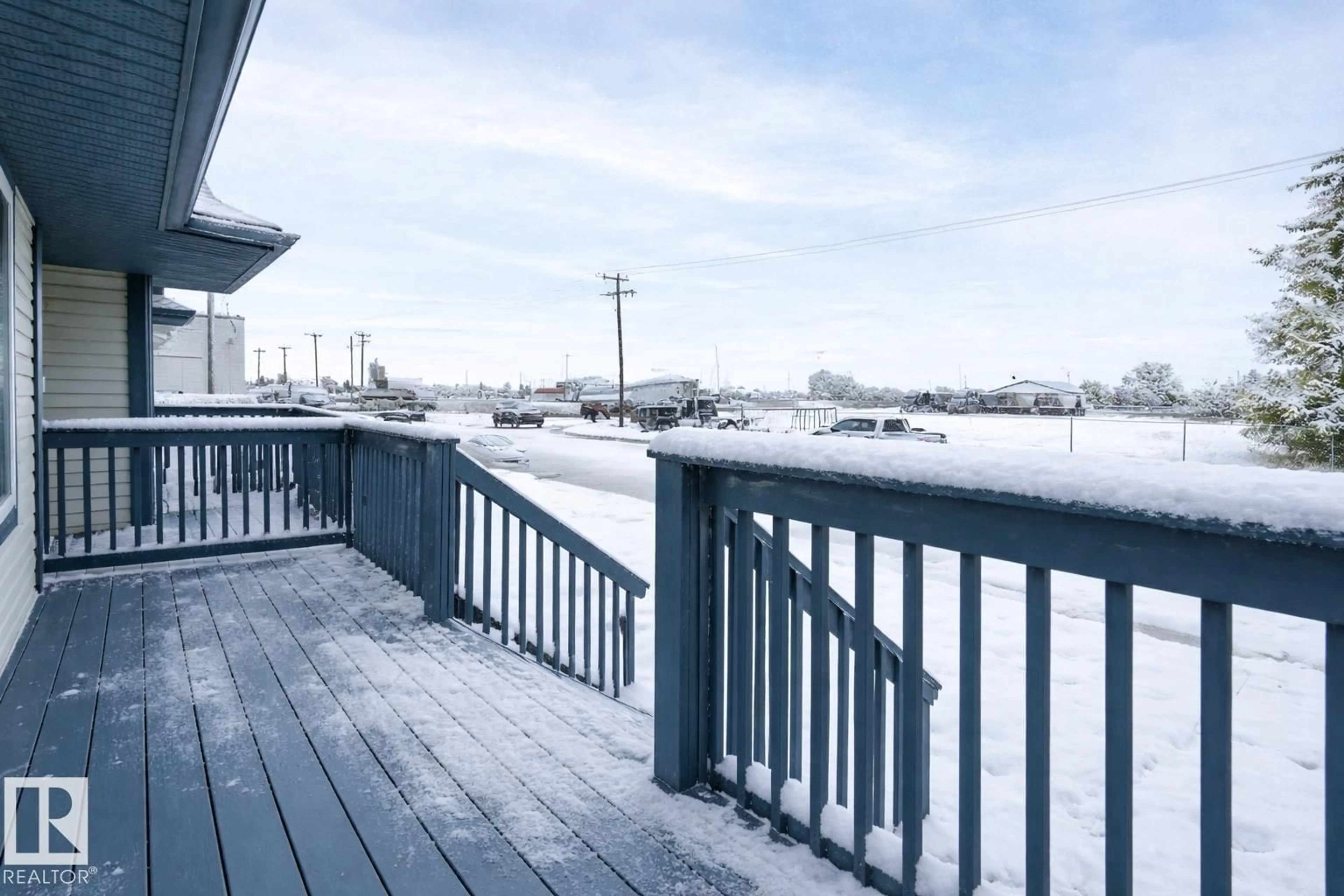 Patio, water/lake/river/ocean view for 4827 54 AV, Wetaskiwin Alberta T9A3P9