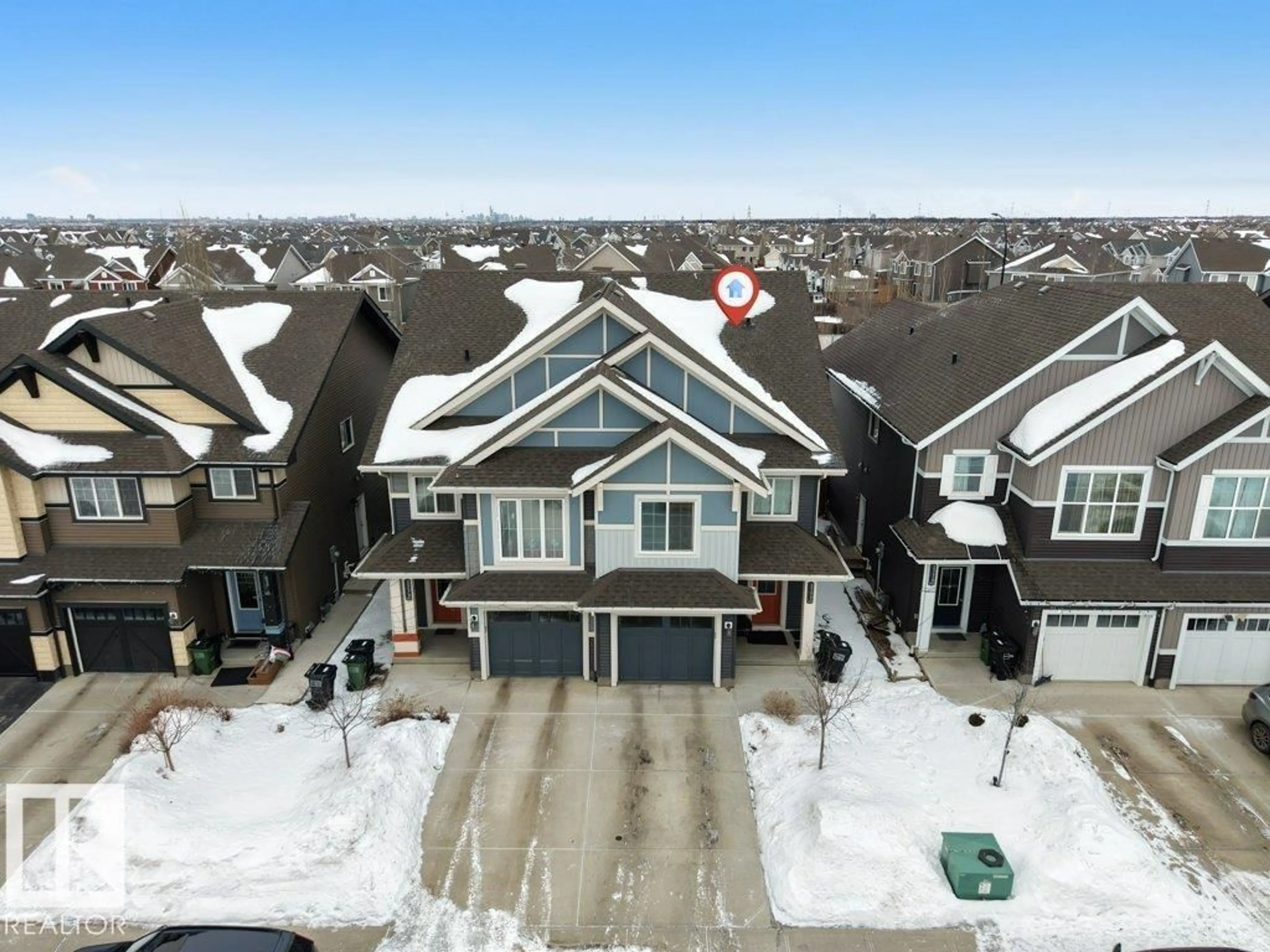 A pic from outside/outdoor area/front of a property/back of a property/a pic from drone, unknown for 2777 CHOKECHERRY PL, Edmonton Alberta T6X2J9