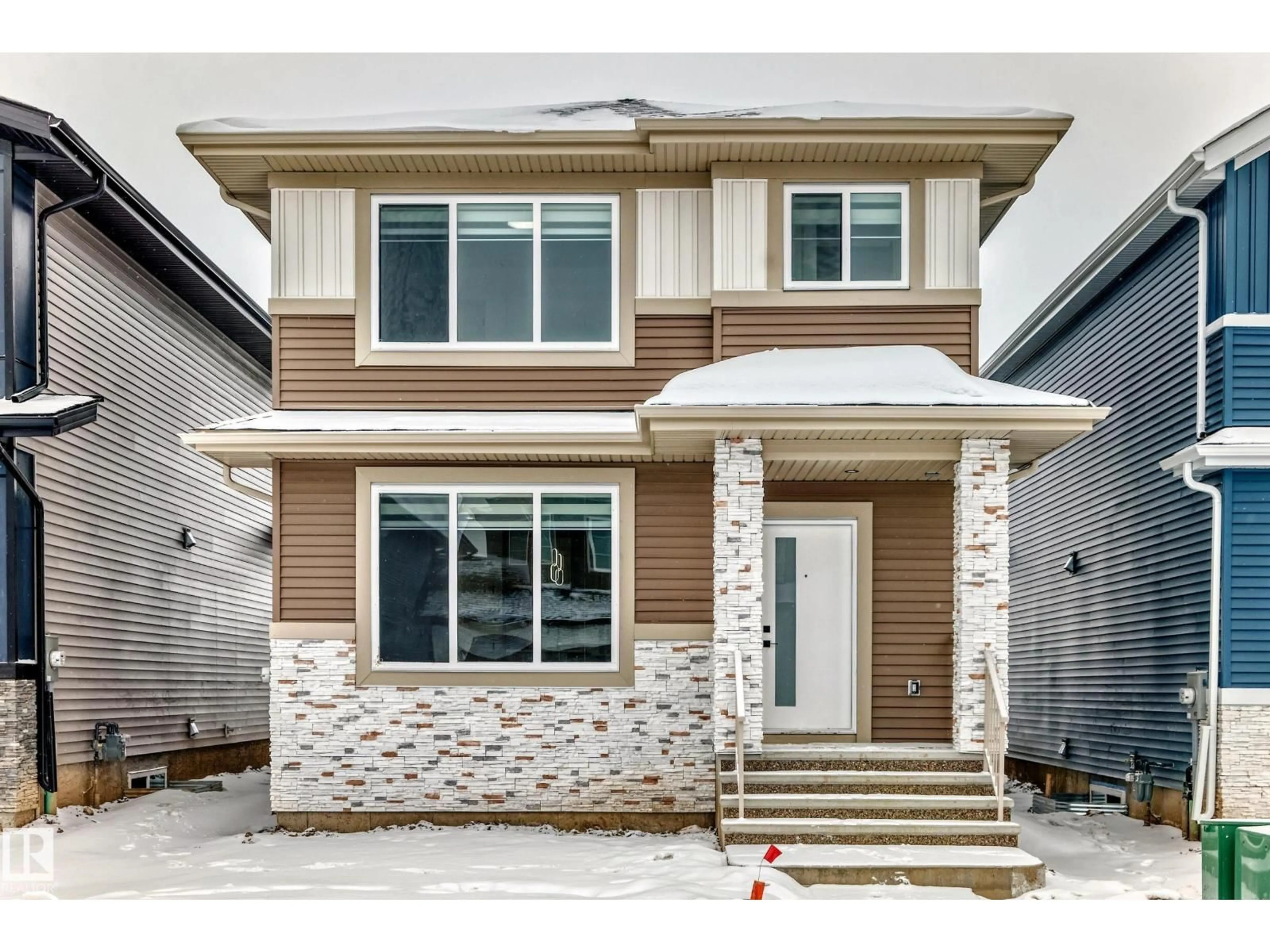 Home with vinyl exterior material, street for 26 WESTWYCK LI, Spruce Grove Alberta T7X4G1
