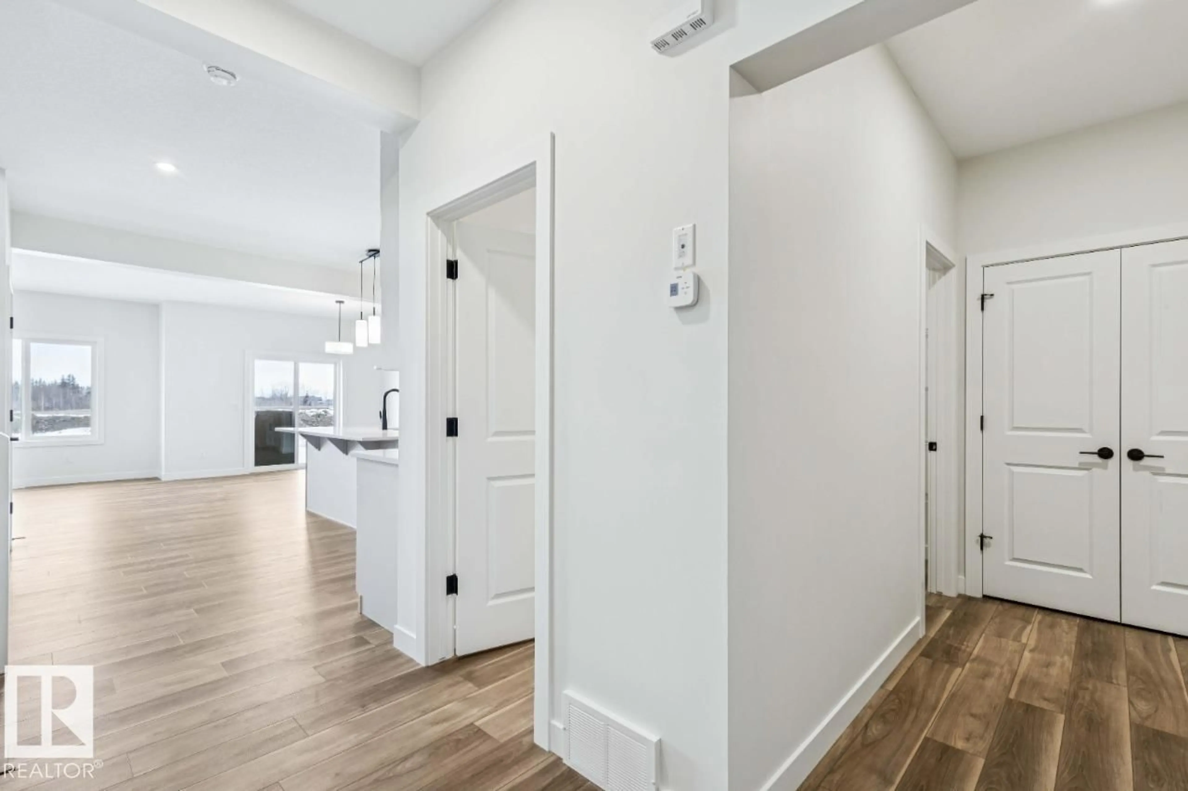 Indoor entryway for 35 AXELWOOD CR, Spruce Grove Alberta T7X0Y3