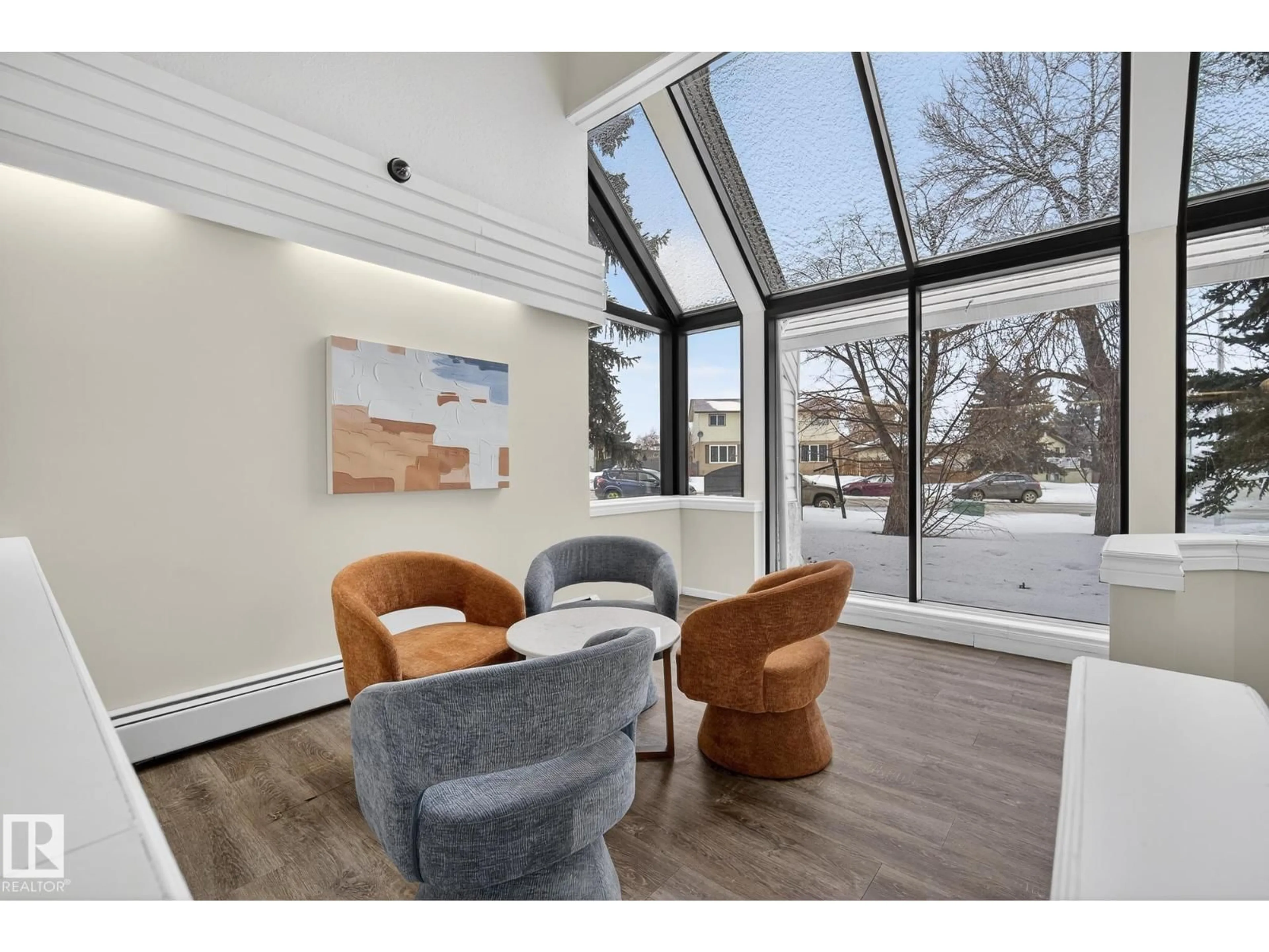 Unknown for #302 - 4608 52 AV, Stony Plain Alberta T7Z1N7