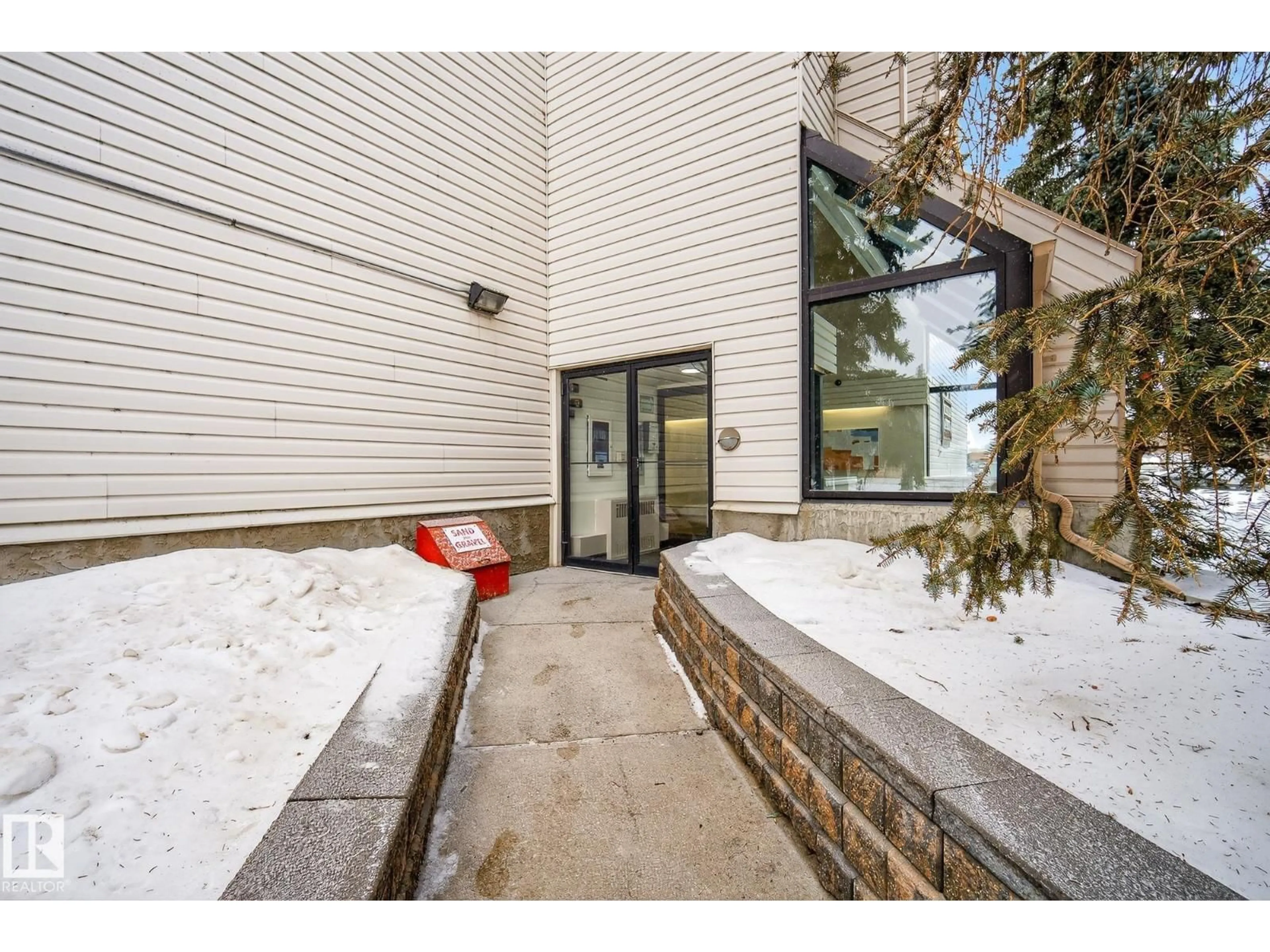 Unknown for 307 - 4608 52 AV, Stony Plain Alberta T7Z1N7