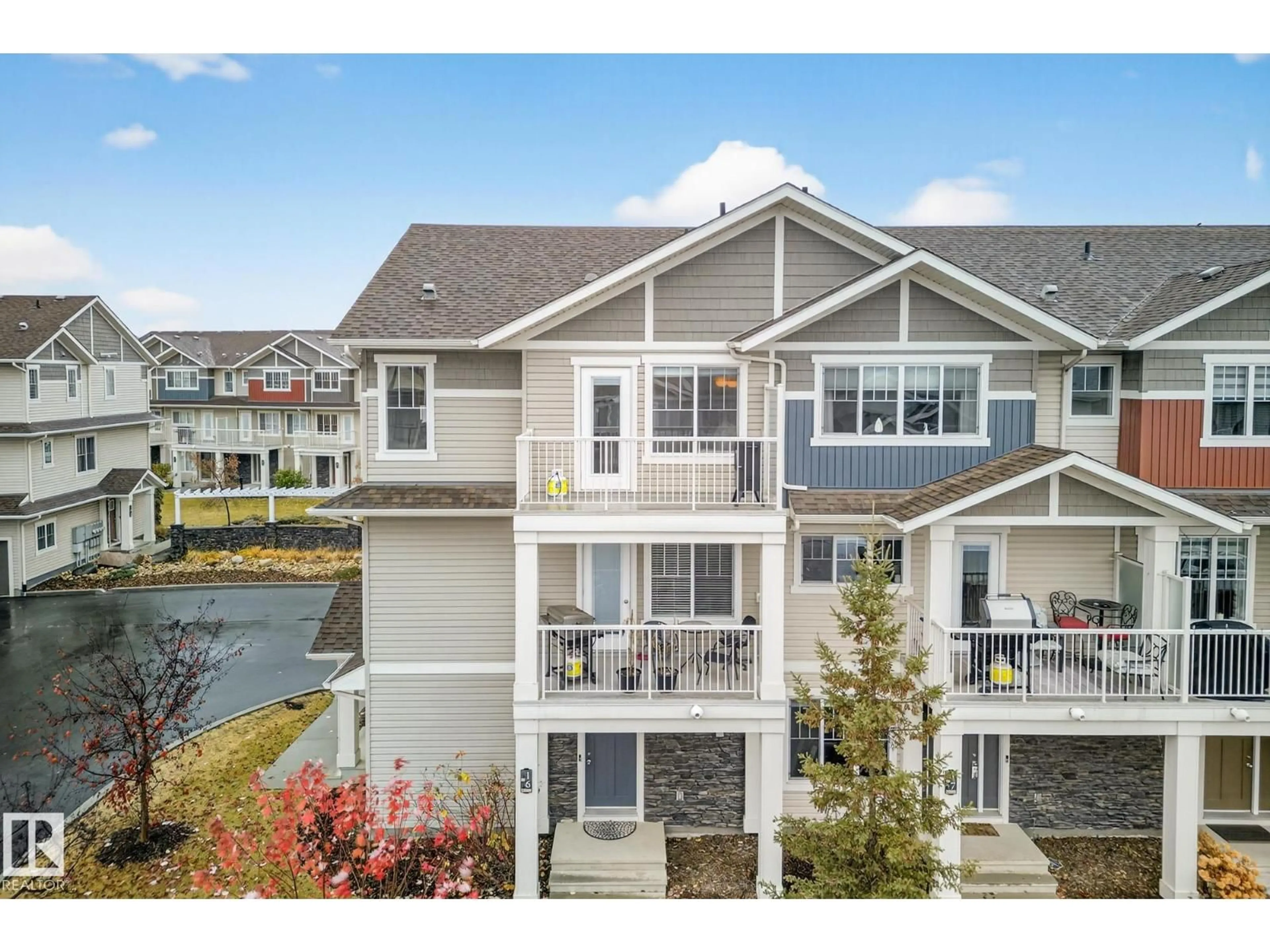 A pic from outside/outdoor area/front of a property/back of a property/a pic from drone, water/lake/river/ocean view for 15 - 17832 78 ST, Edmonton Alberta T5Z0P7