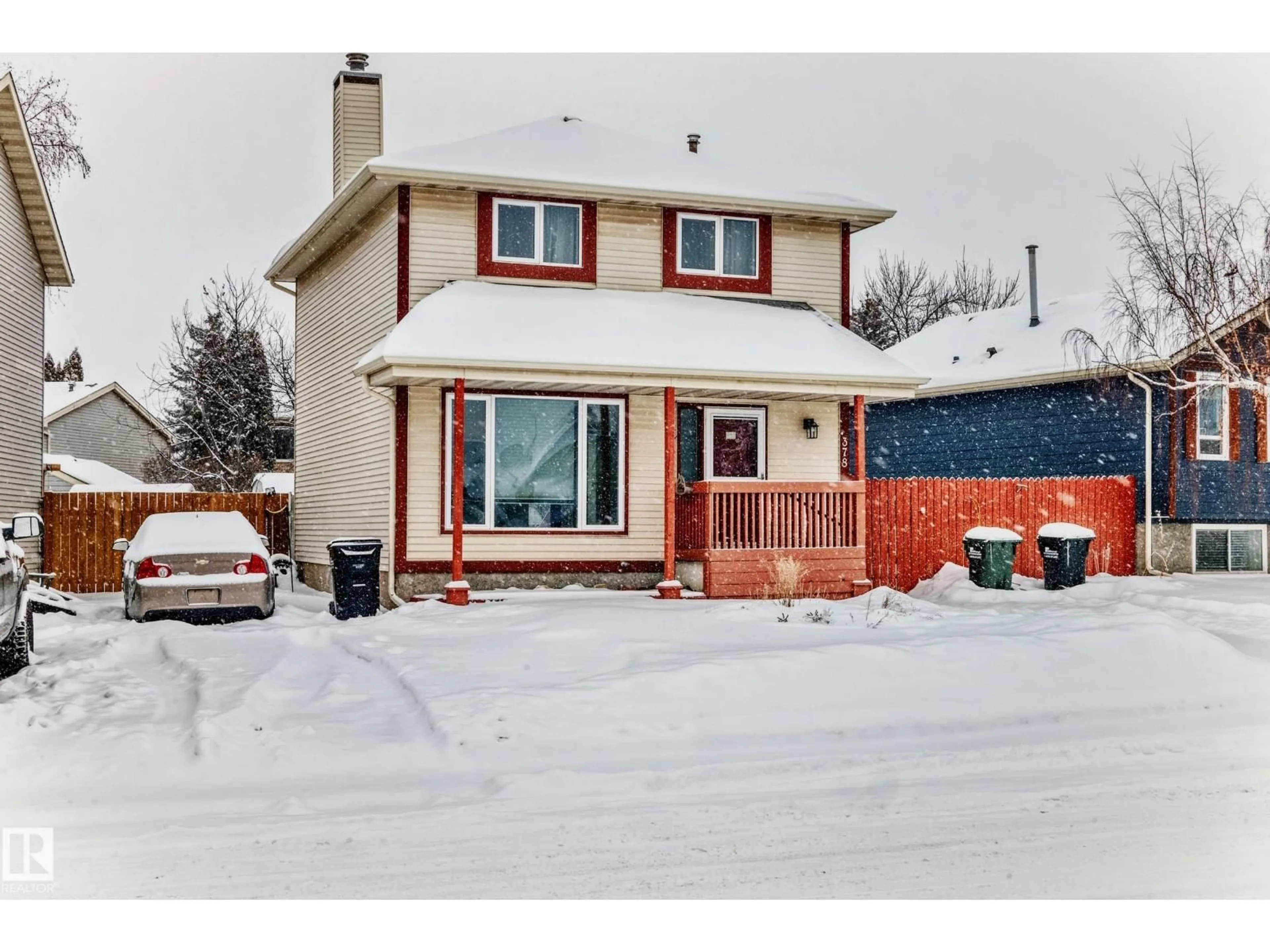 Home with vinyl exterior material, street for 378 VILLAGE DR, Sherwood Park Alberta T8A4N3