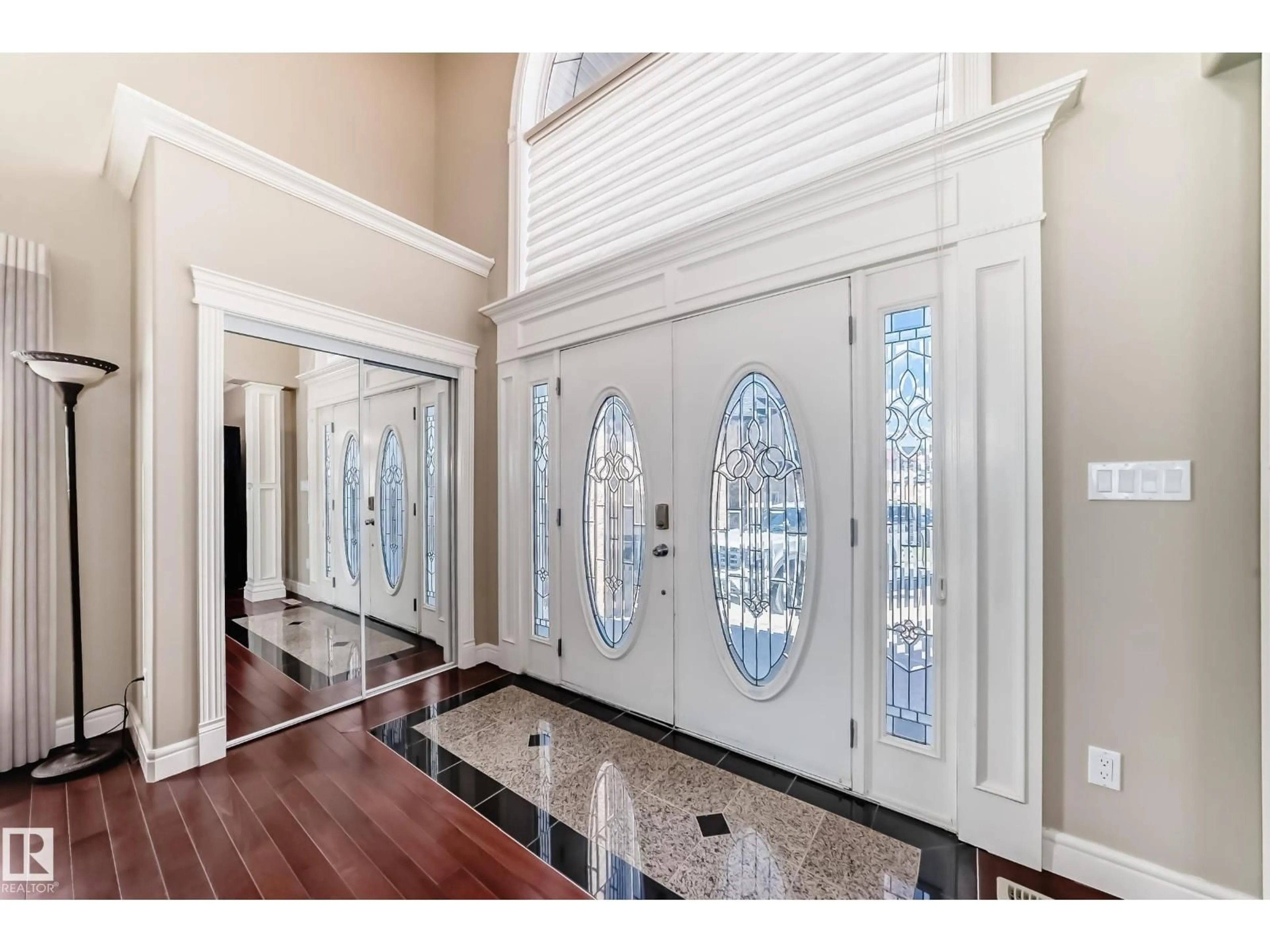 Indoor entryway for NW - 16104 136 ST, Edmonton Alberta T5A3V4