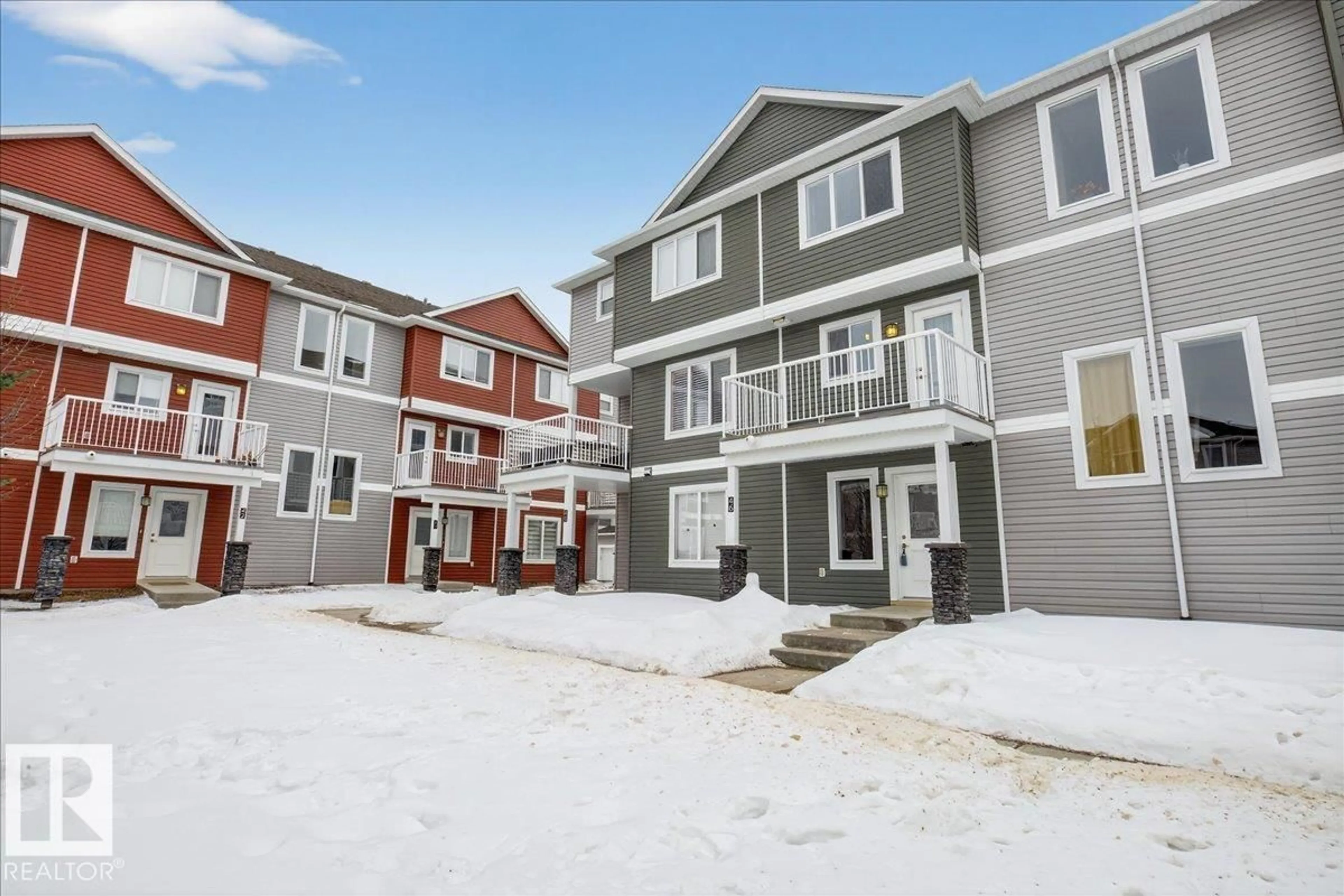 Patio, street for #46 - 1816 RUTHERFORD RD, Edmonton Alberta T6W2K6