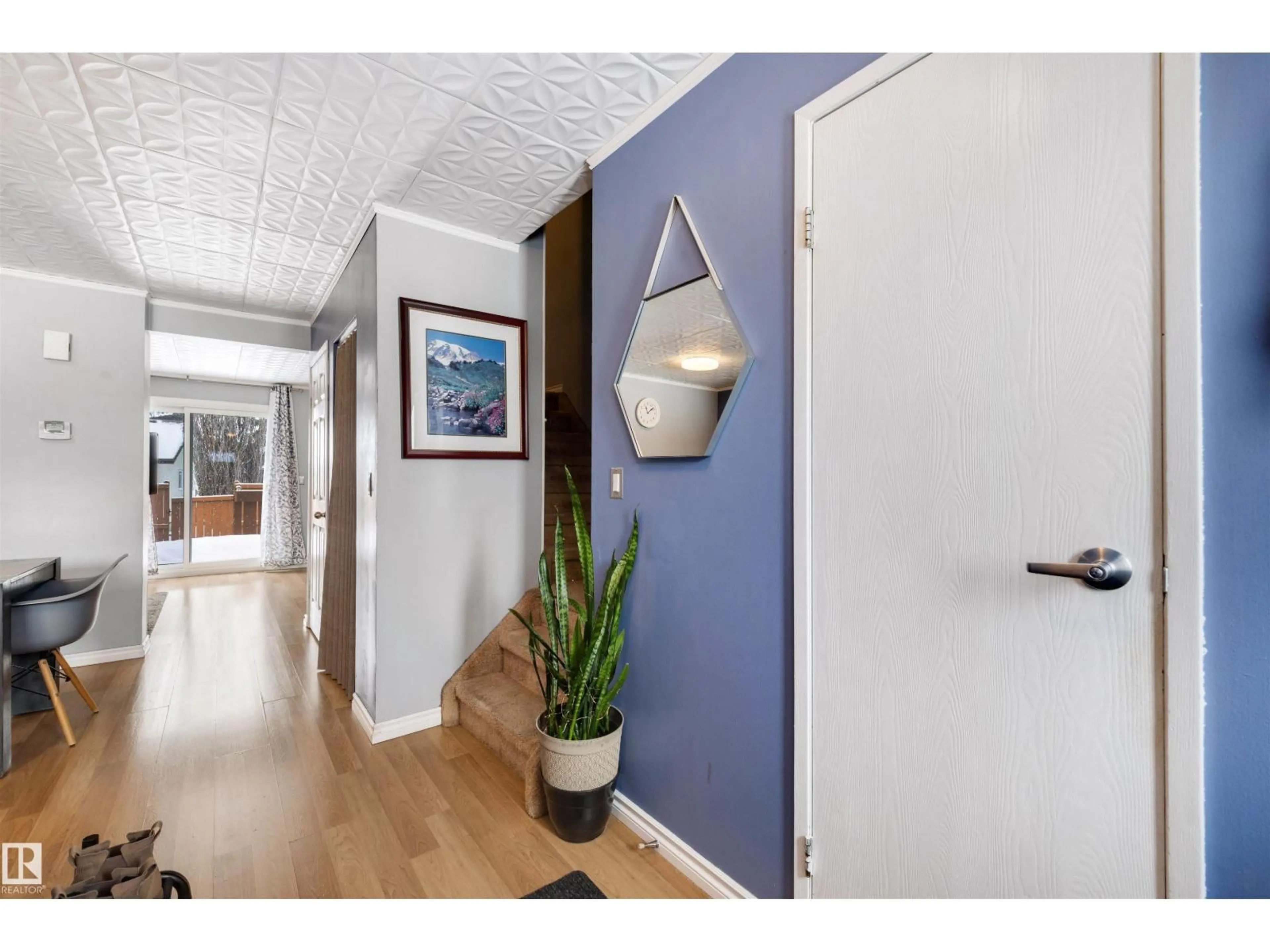 Indoor foyer for #112 - 16725 106 ST NW, Edmonton Alberta T5X5G5