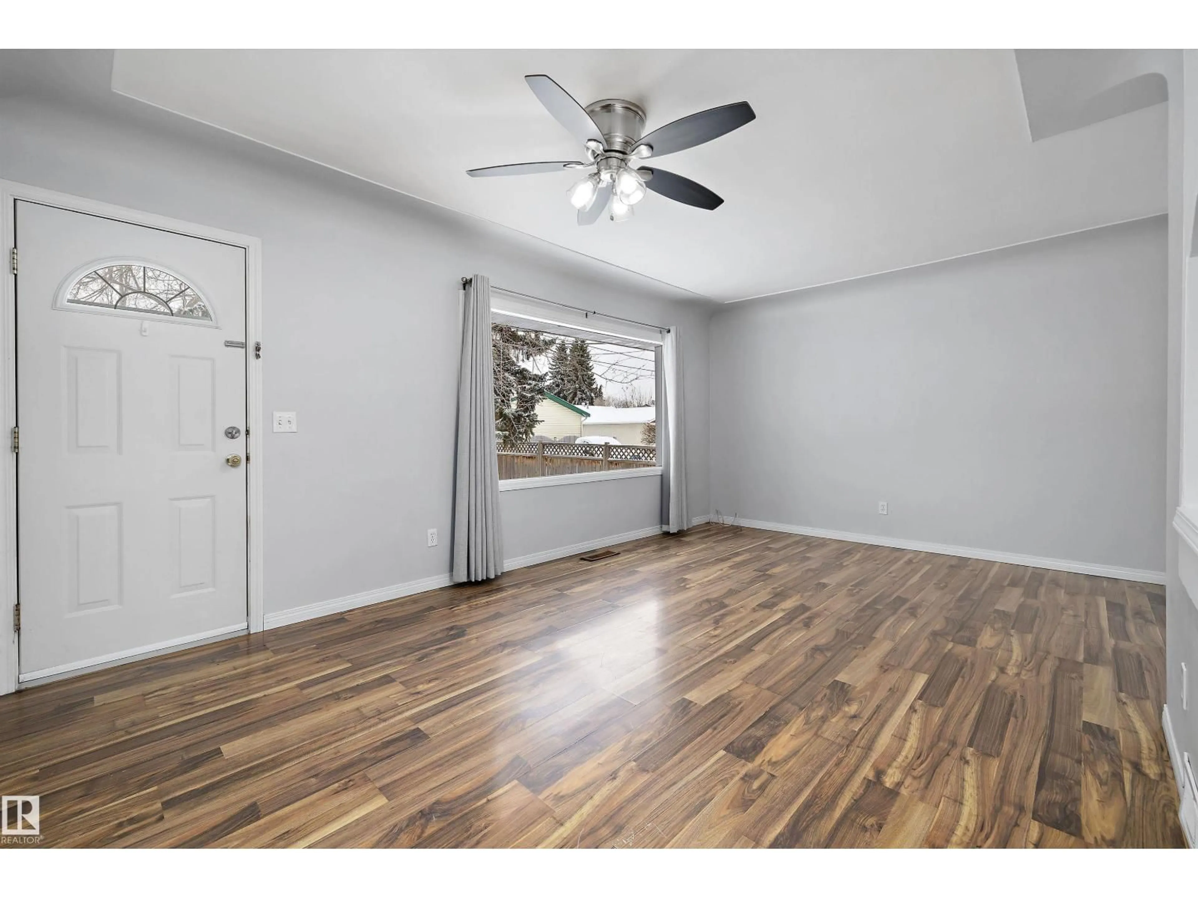 A pic of a room for 10403 98 AV, Fort Saskatchewan Alberta T8L1X2