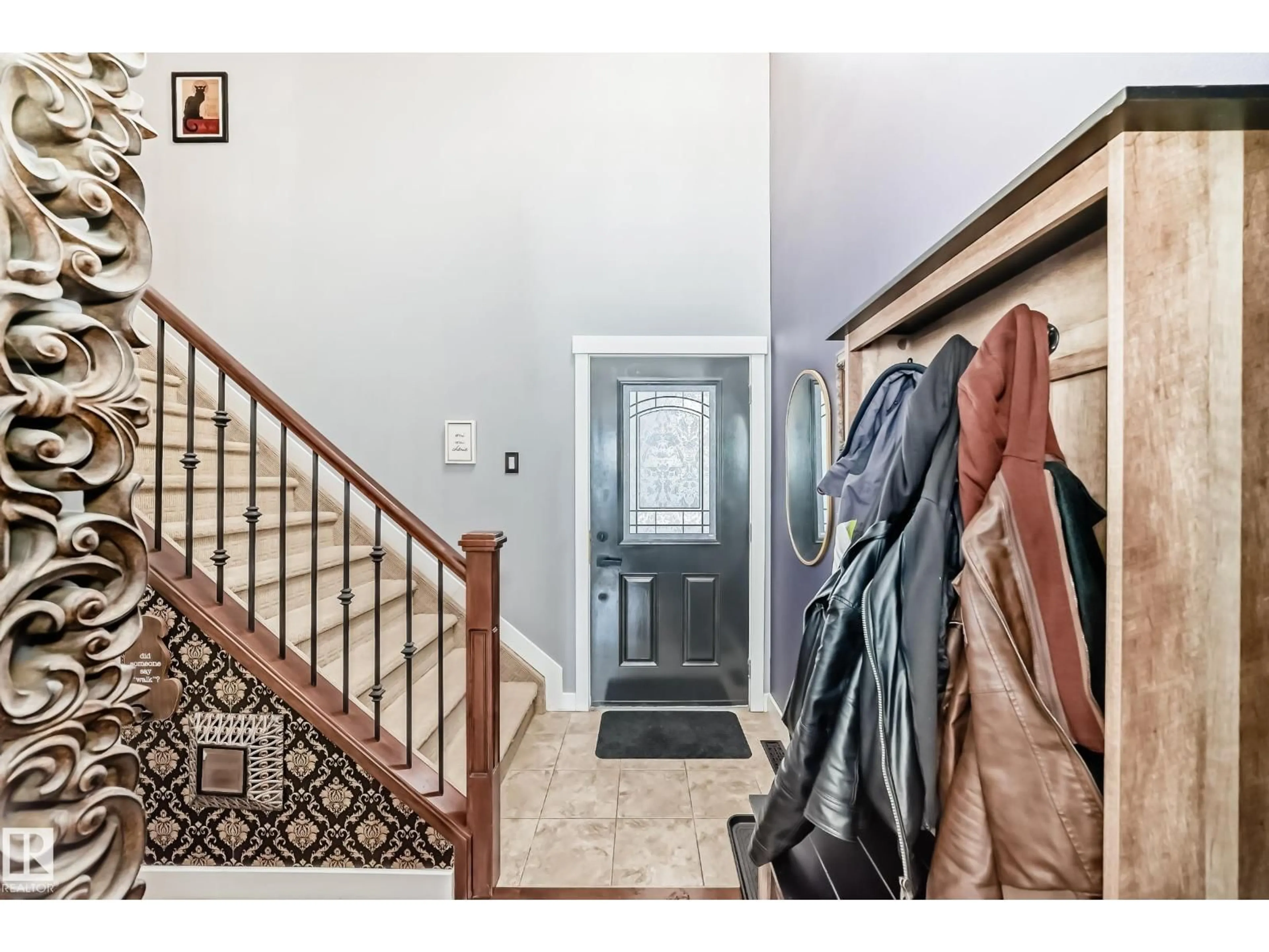 Indoor entryway for 94 - 12 LONGVIEW DR, Spruce Grove Alberta T7X0W3