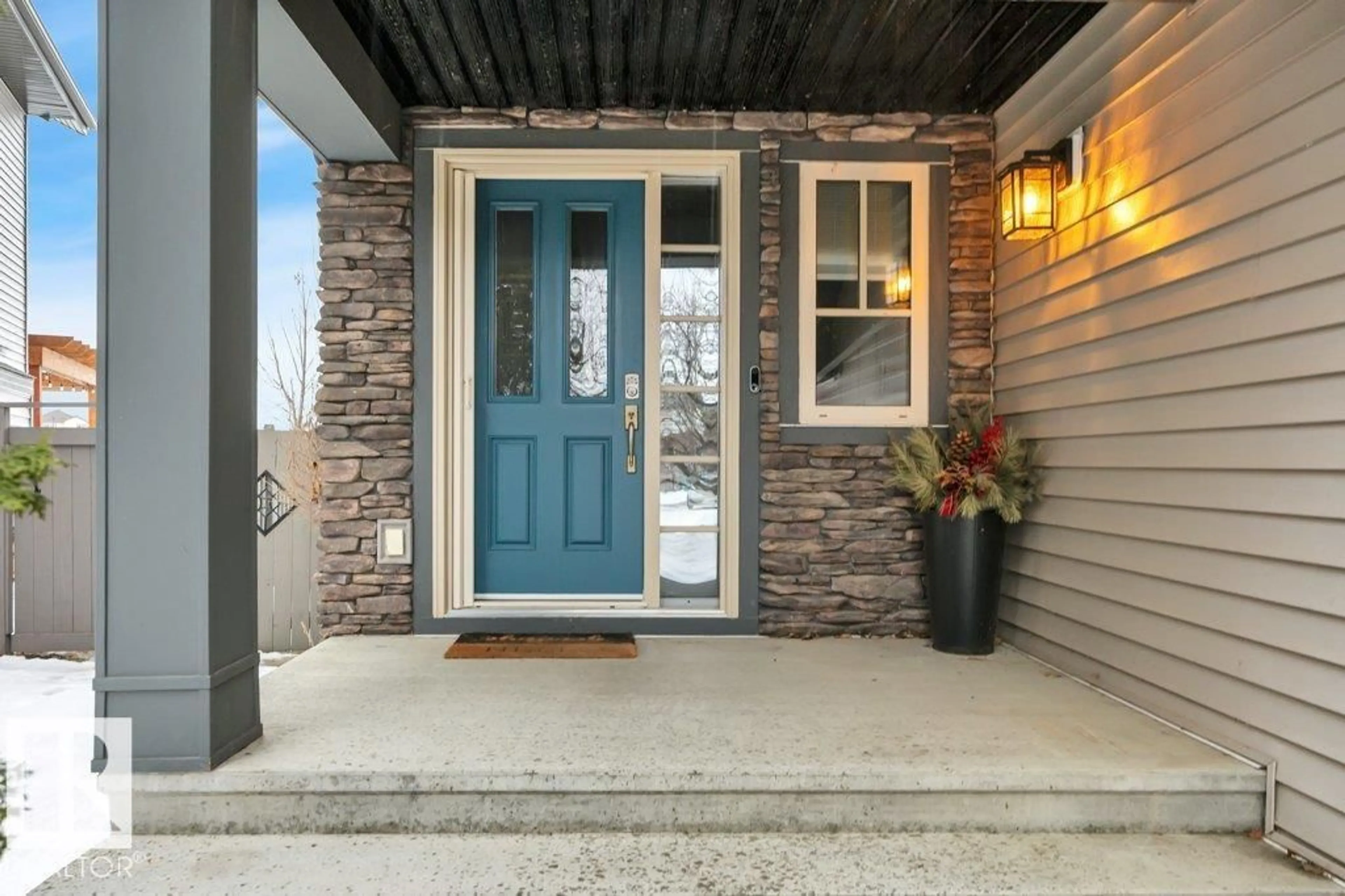 Indoor entryway for 2663 ANDERSON CR, Edmonton Alberta T6W0K7