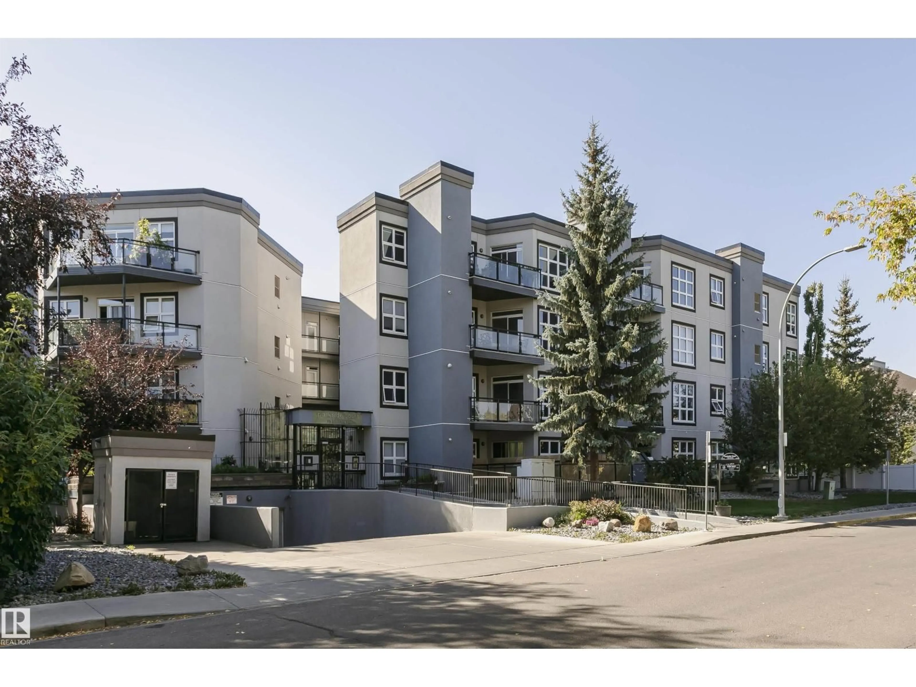 Unknown for #203 - 11933 106 AV, Edmonton Alberta T5H0S2