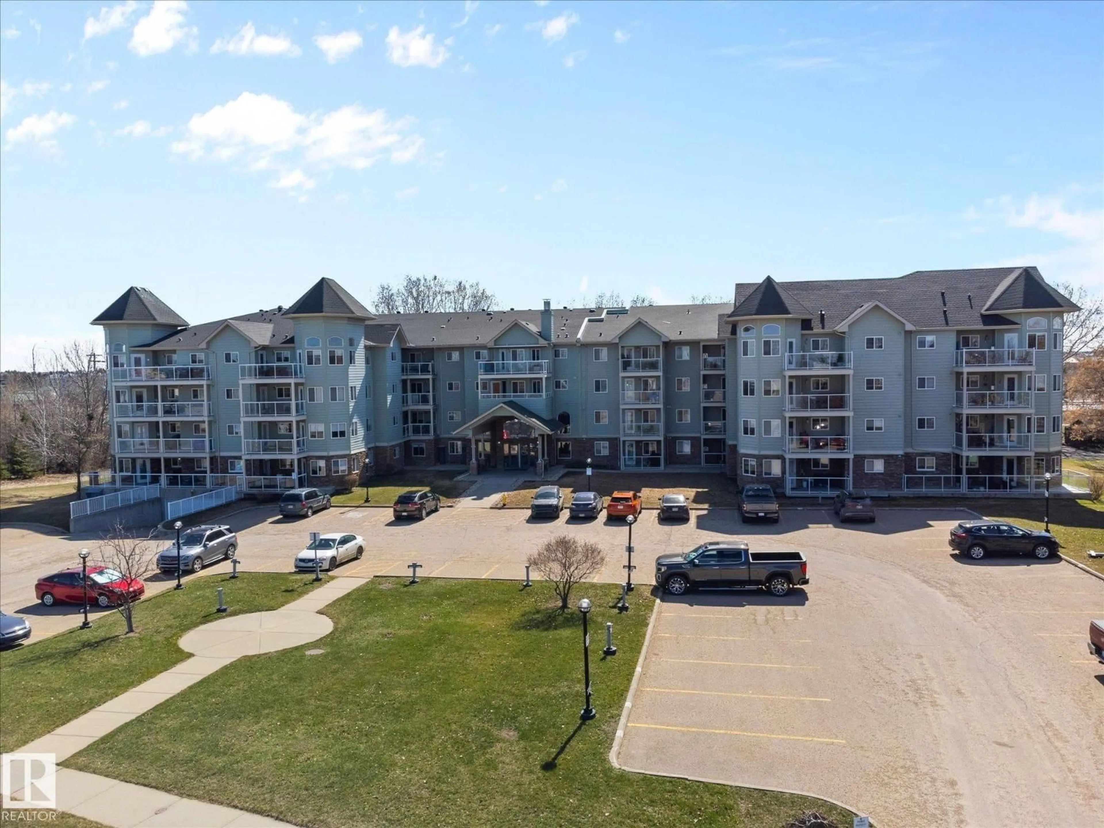 A pic from outside/outdoor area/front of a property/back of a property/a pic from drone, unknown for #113 - 9995 93 AV, Fort Saskatchewan Alberta T8L1N5