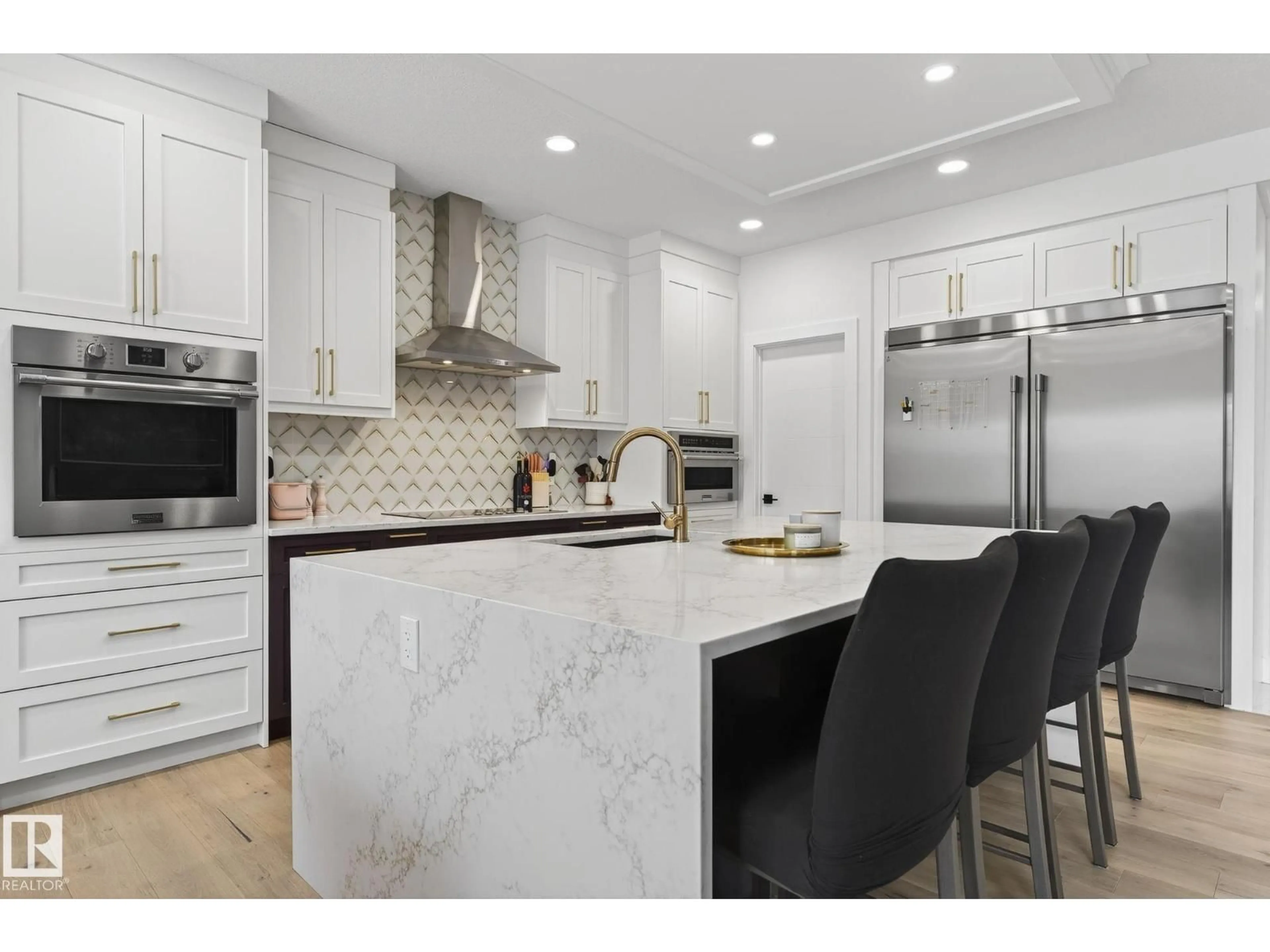 Contemporary kitchen, ceramic/tile floor for 1460 ENRIGHT LANDING LD, Edmonton Alberta T6M0Z2