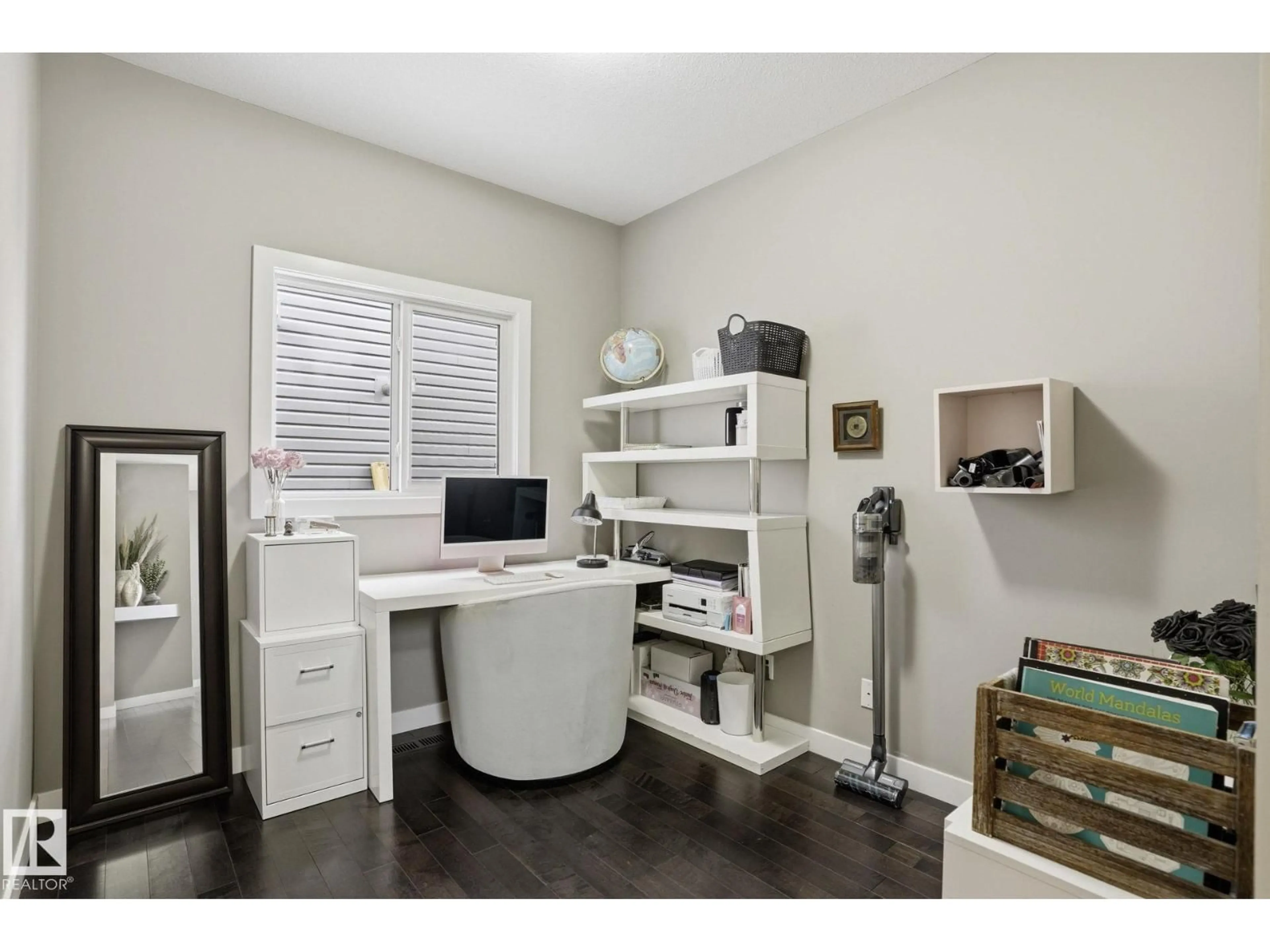 A pic of a room for SW - 2236 CALHOUN LINK LI, Edmonton Alberta T6W3E3