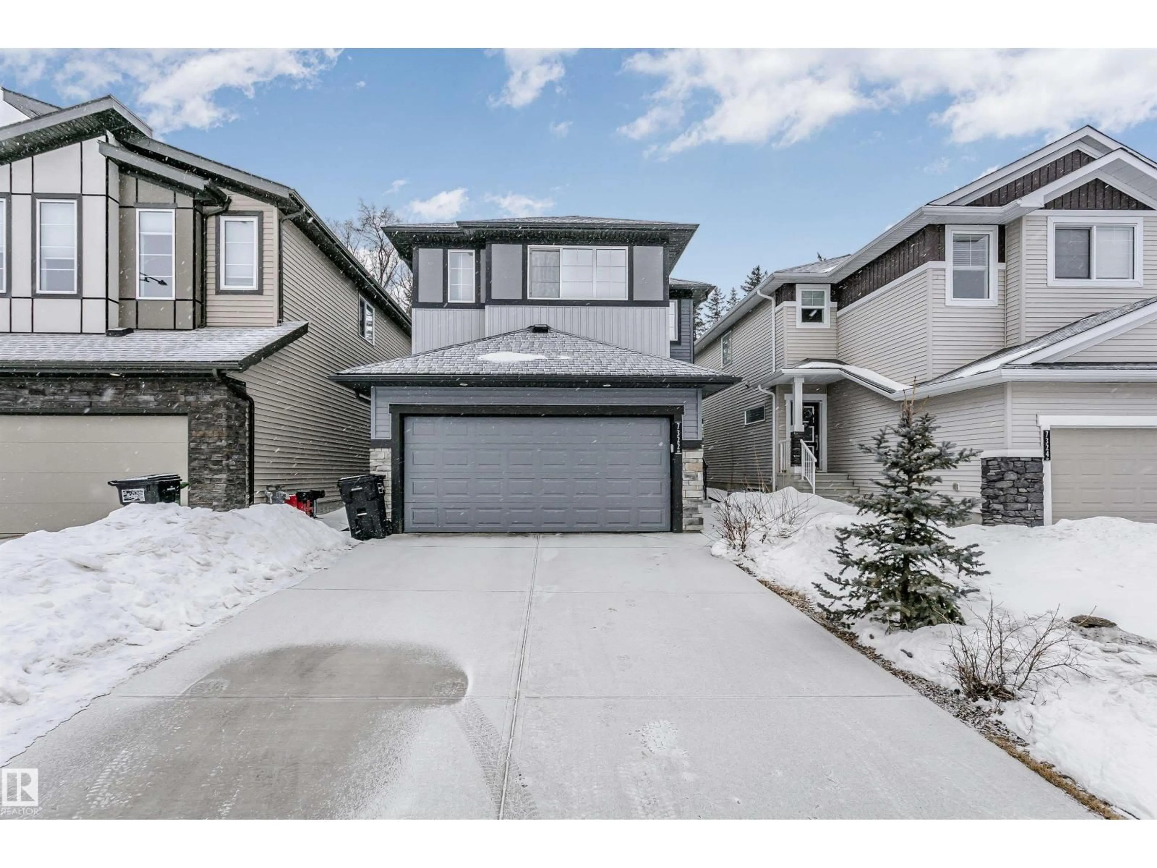Unknown for 7322 CHIVERS CR, Edmonton Alberta T6W4M1