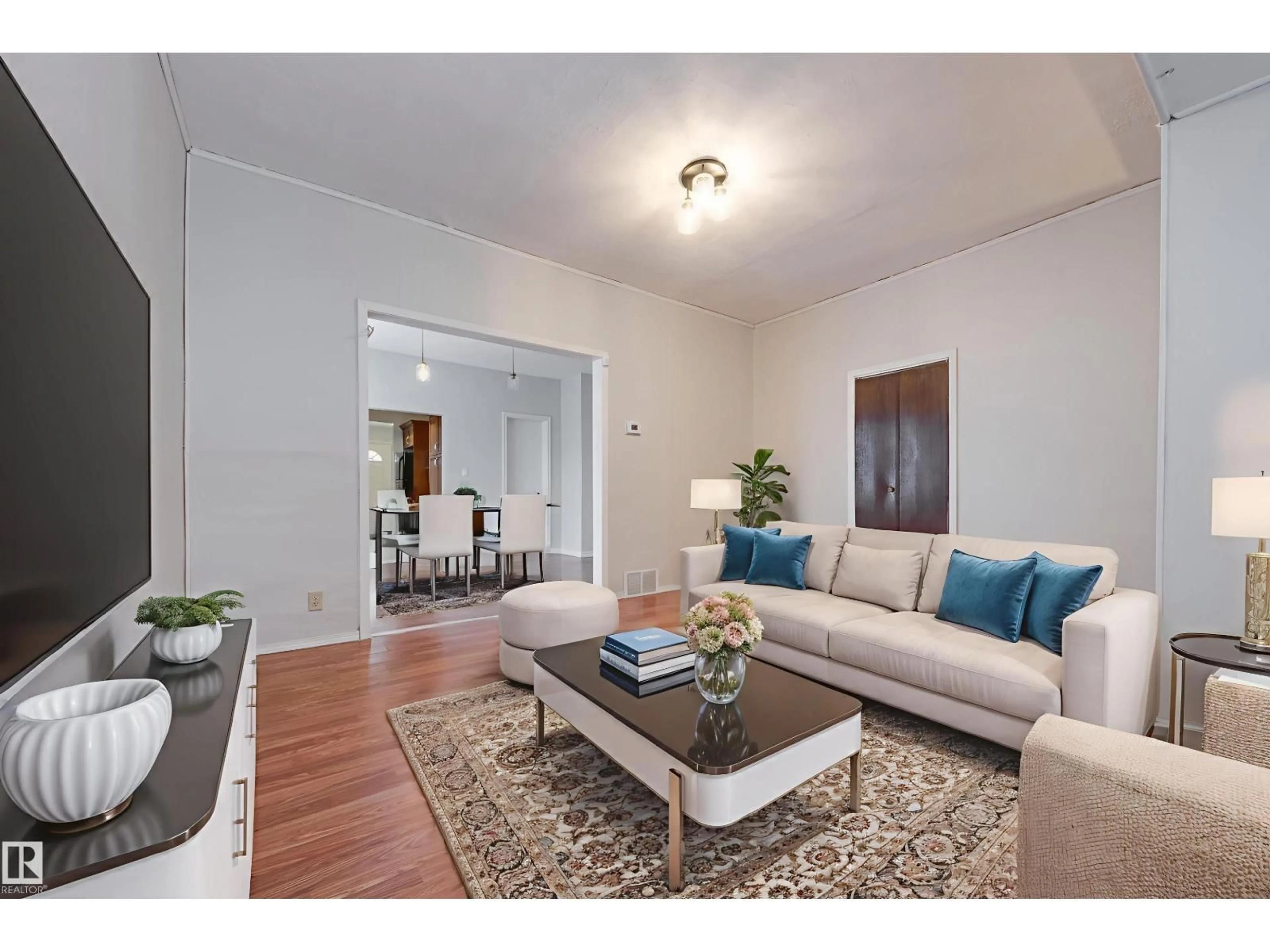 Living room with furniture, unknown for 12126 39 ST, Edmonton Alberta T5W2K1