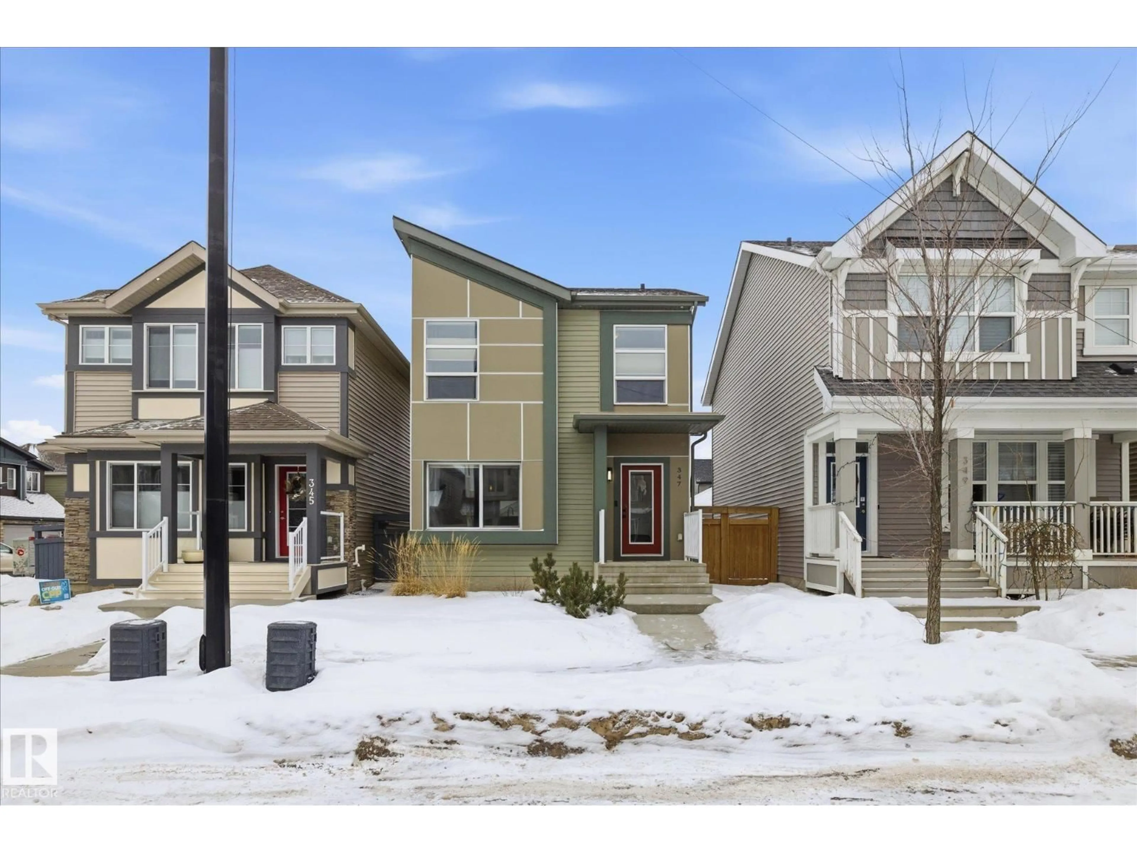 Unknown for 347 DESROCHERS BV, Edmonton Alberta T6W3J2