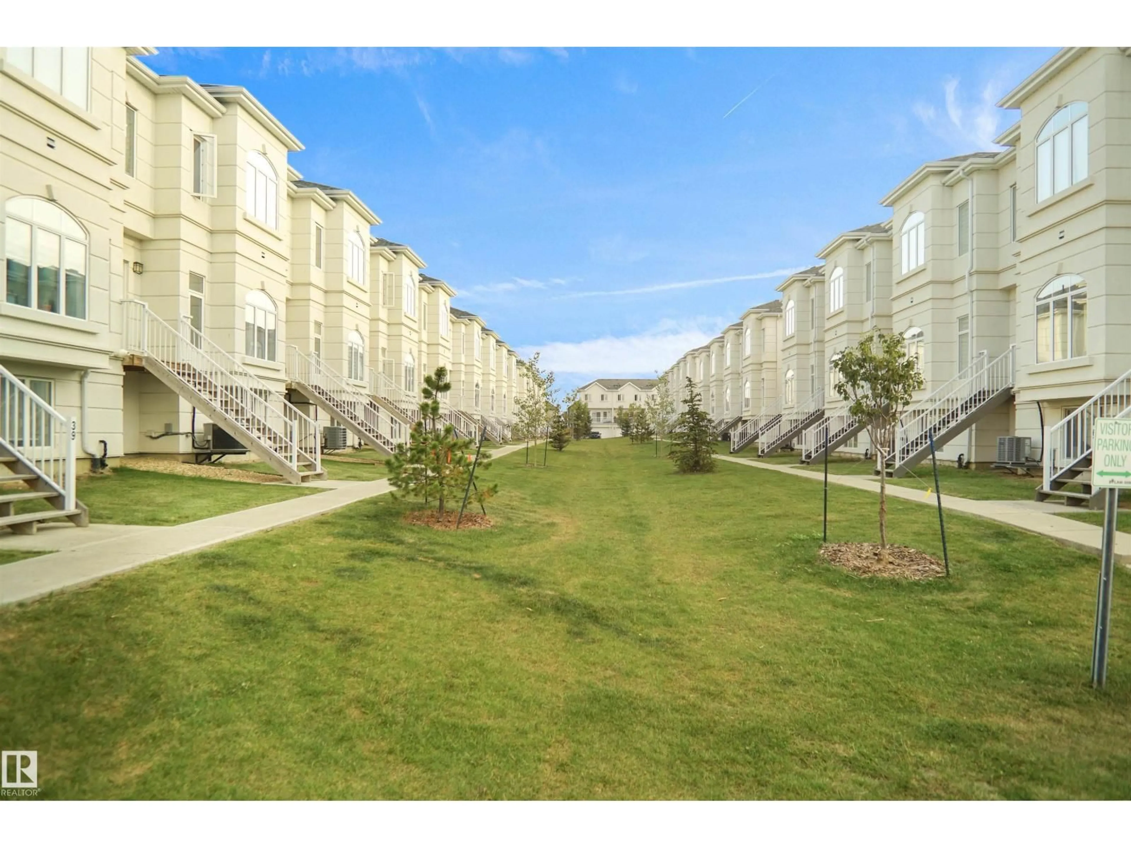 A pic from outside/outdoor area/front of a property/back of a property/a pic from drone, street for 67 723 172 ST, Edmonton Alberta T6W2N6