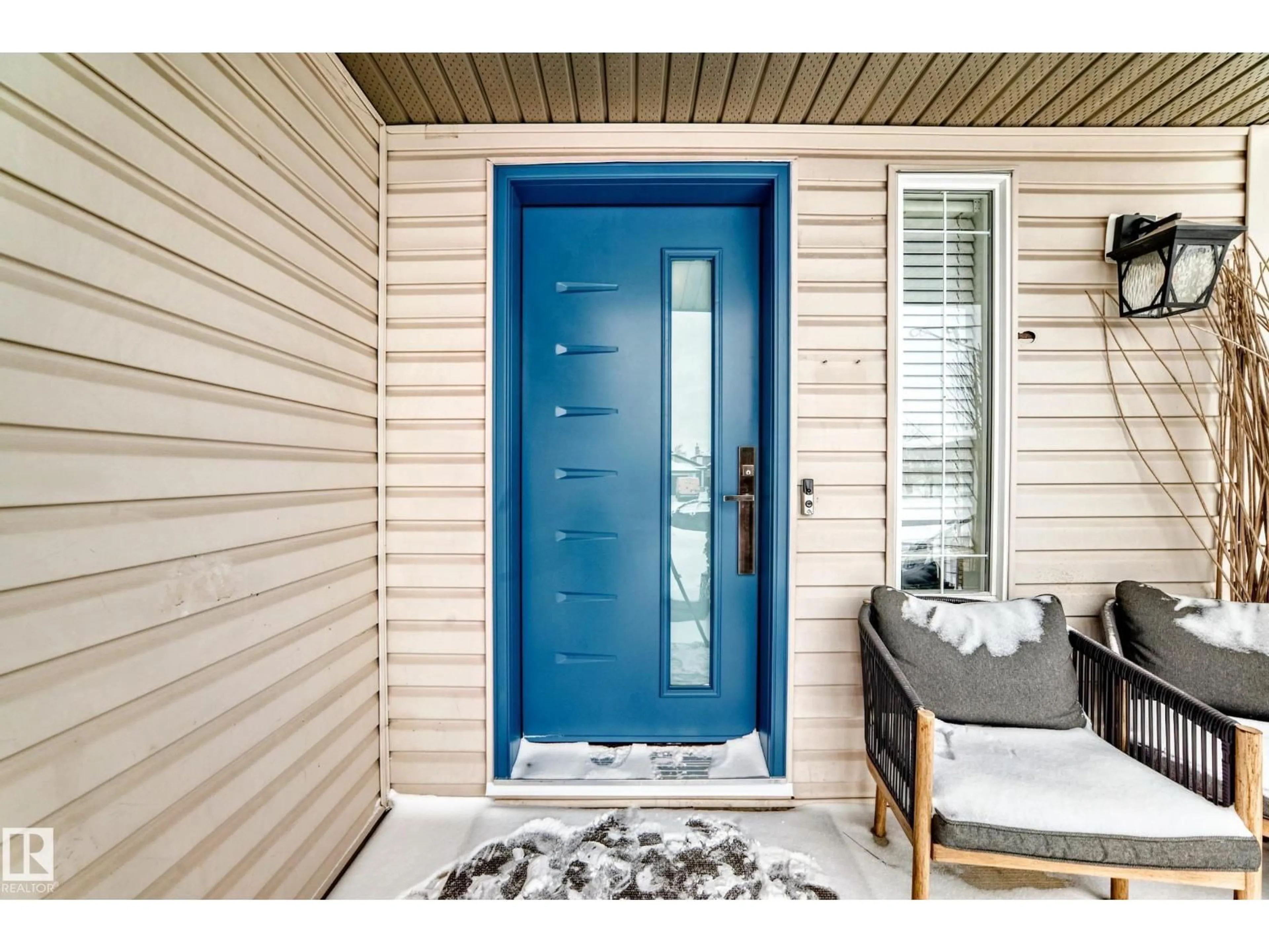 Indoor entryway for NW - 15304 138B ST, Edmonton Alberta T6V1P8