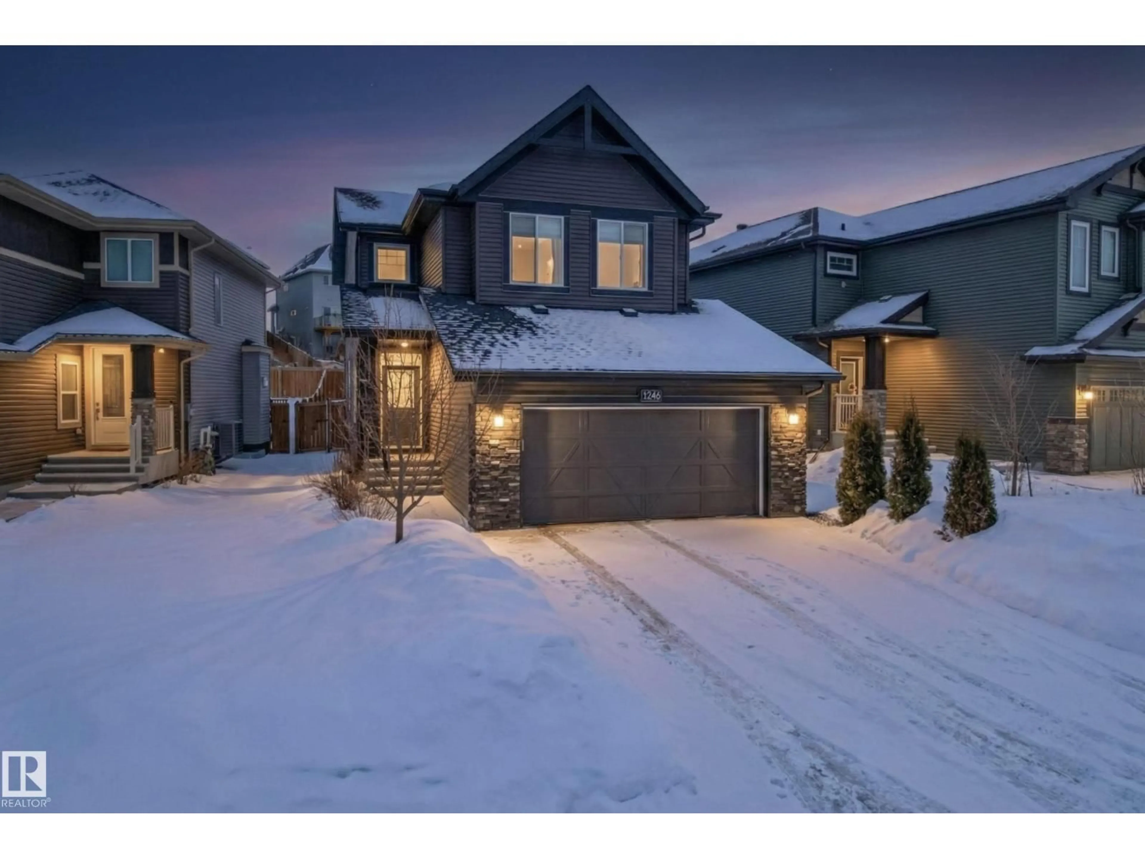 A pic from outside/outdoor area/front of a property/back of a property/a pic from drone, street for 1246 PEREGRINE TC, Edmonton Alberta T5S0M3