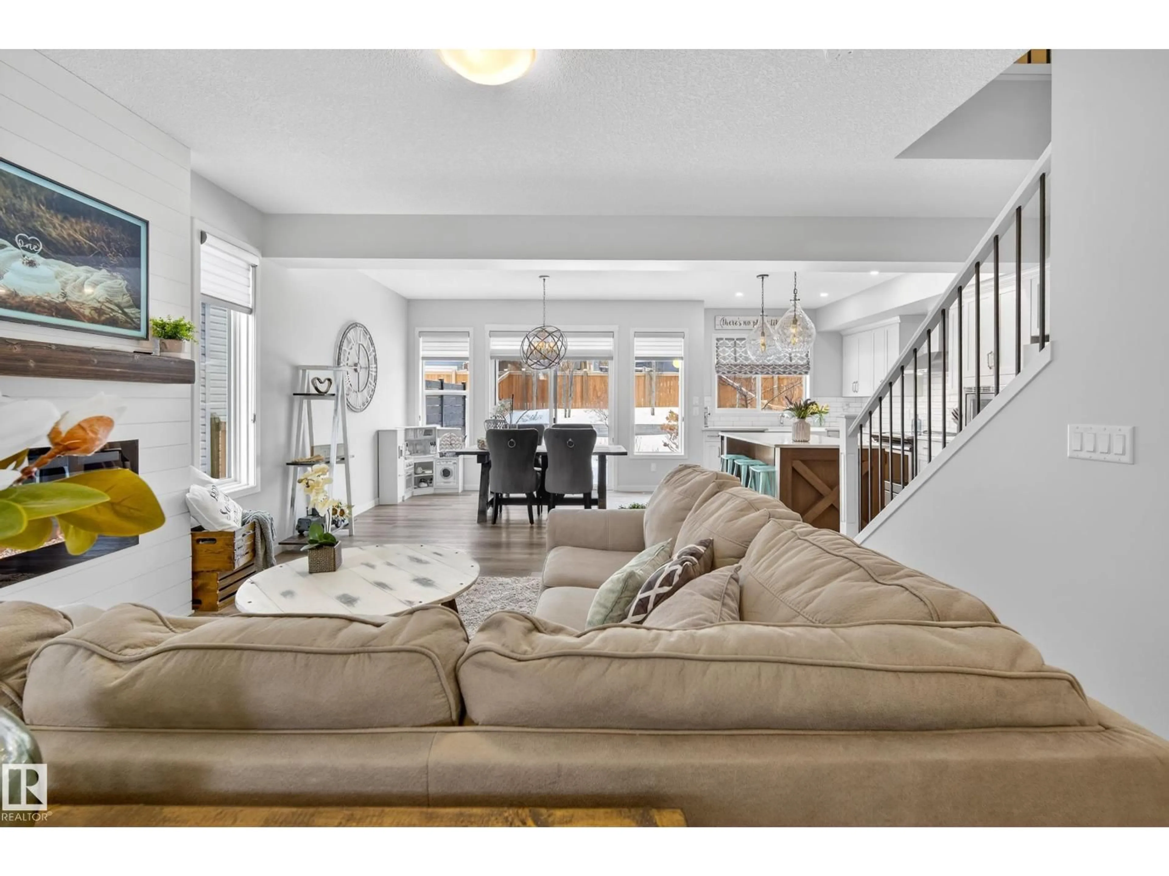 Living room with furniture, unknown for 1246 PEREGRINE TC, Edmonton Alberta T5S0M3