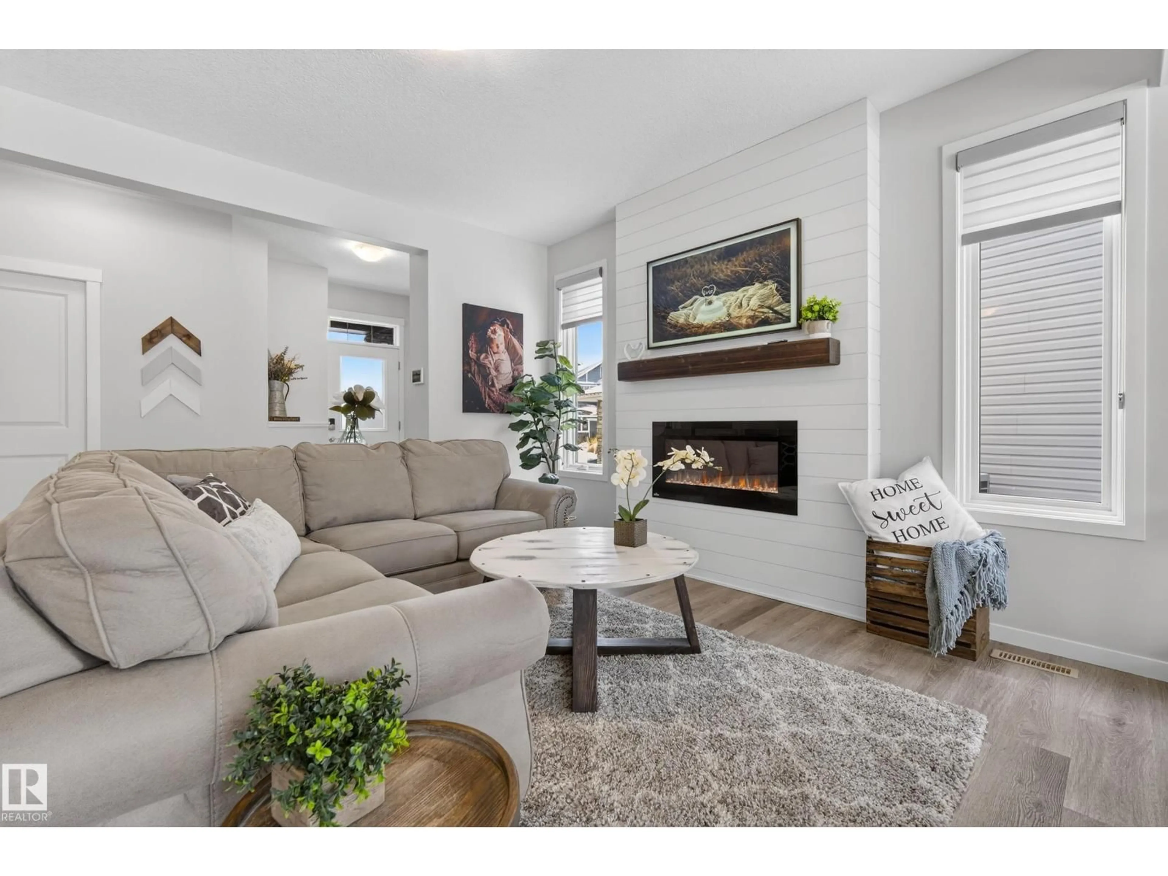 Living room with furniture, unknown for 1246 PEREGRINE TC, Edmonton Alberta T5S0M3