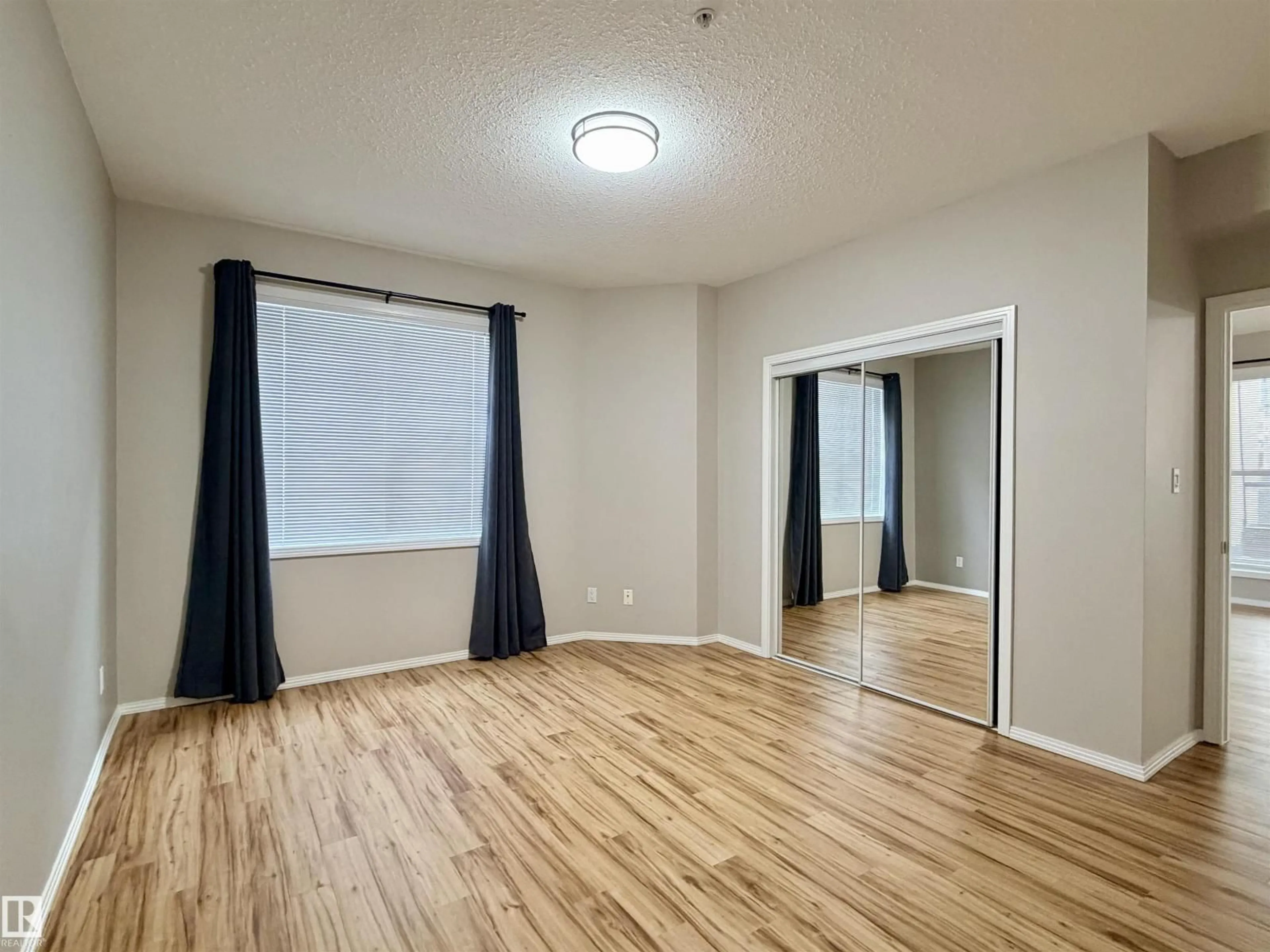 A pic of a room for #115 - 11039 83 AV, Edmonton Alberta T5G2V6