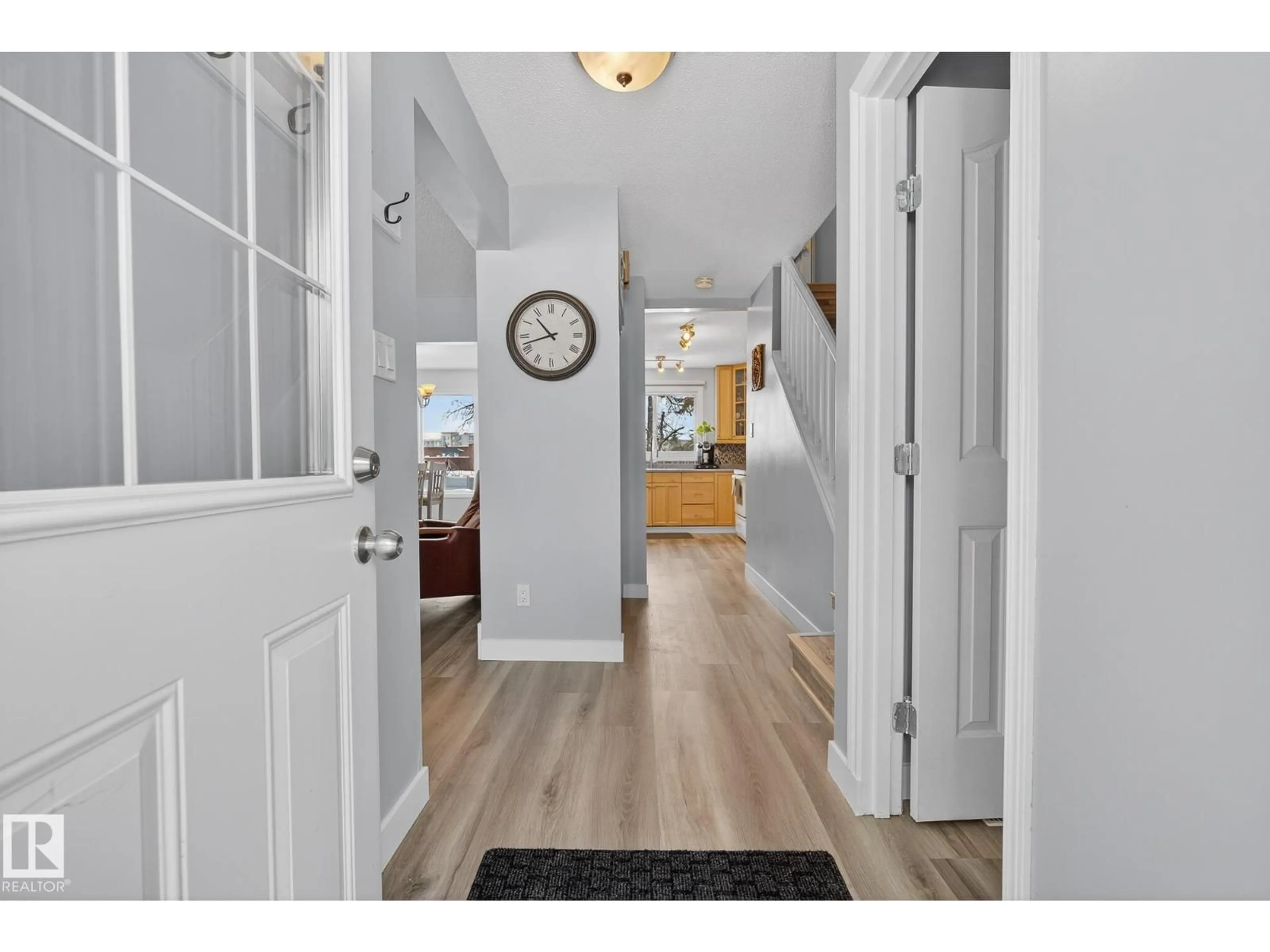 Indoor entryway for 55 GREAT OA, Sherwood Park Alberta T8A0V8