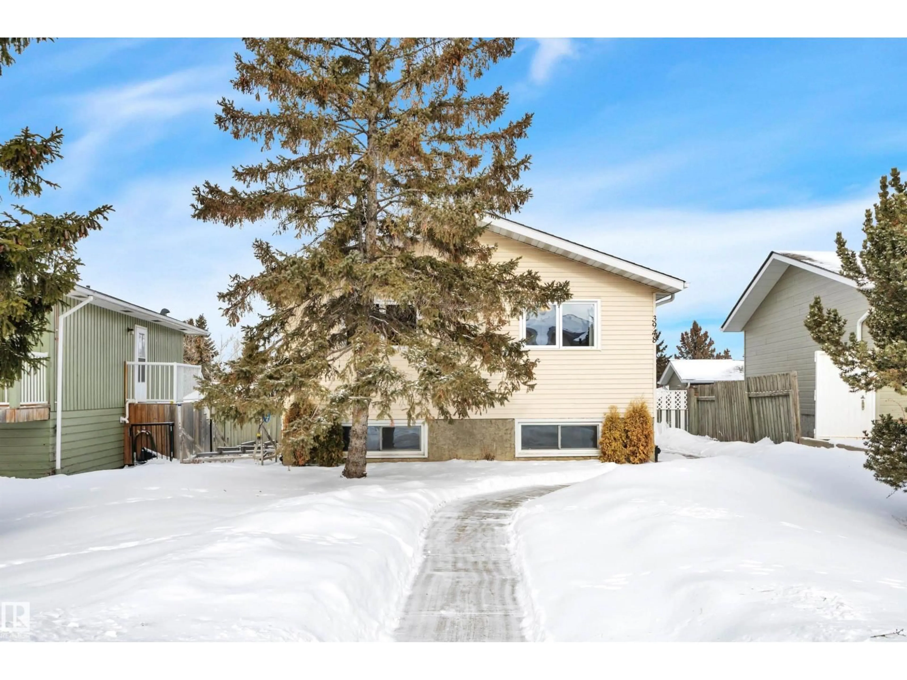 Unknown for 3948 62 ST, Edmonton Alberta T6L1A6