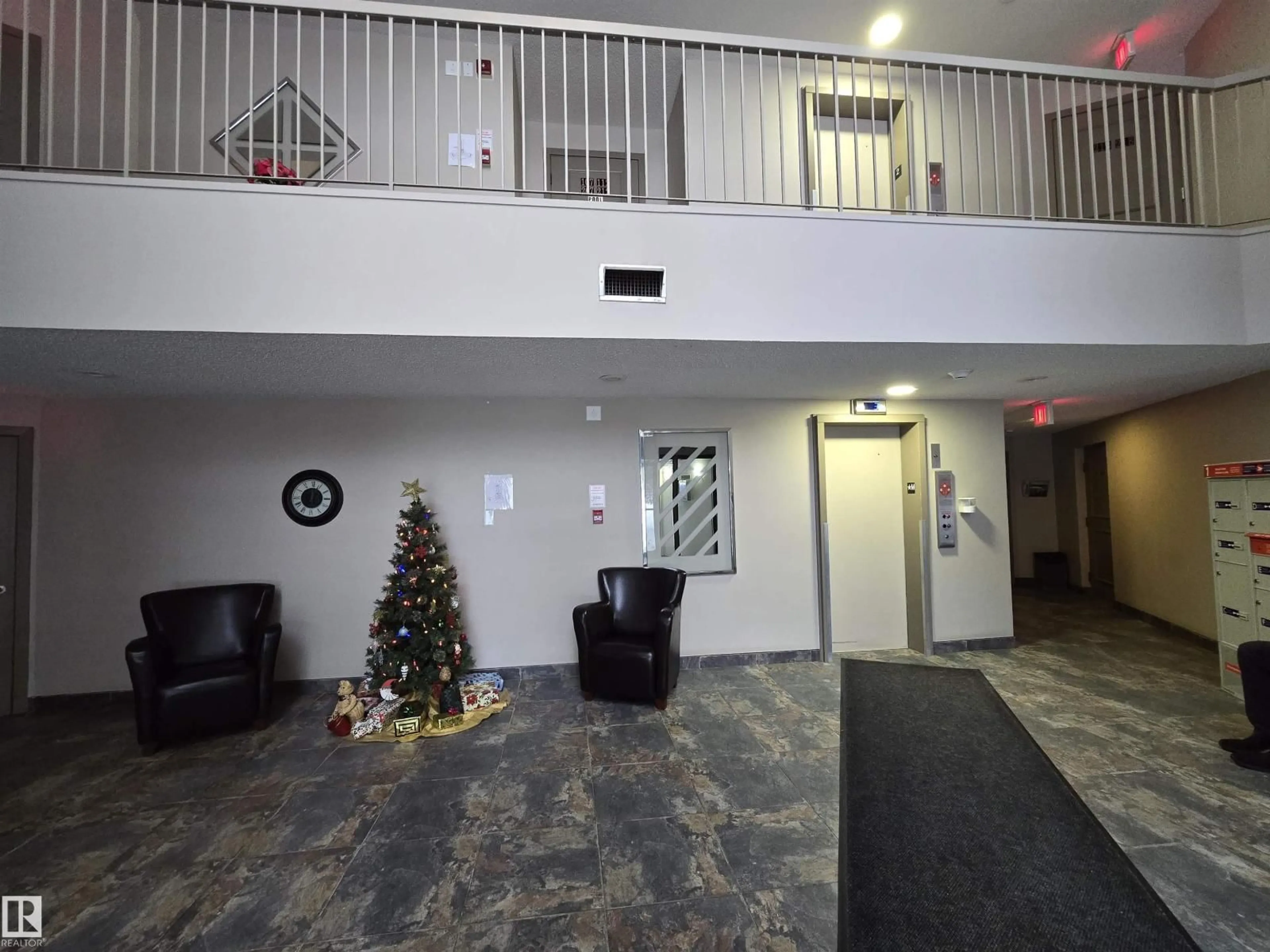 Lobby for #114 - 5520 RIVERBEND RD, Edmonton Alberta T6H5G9