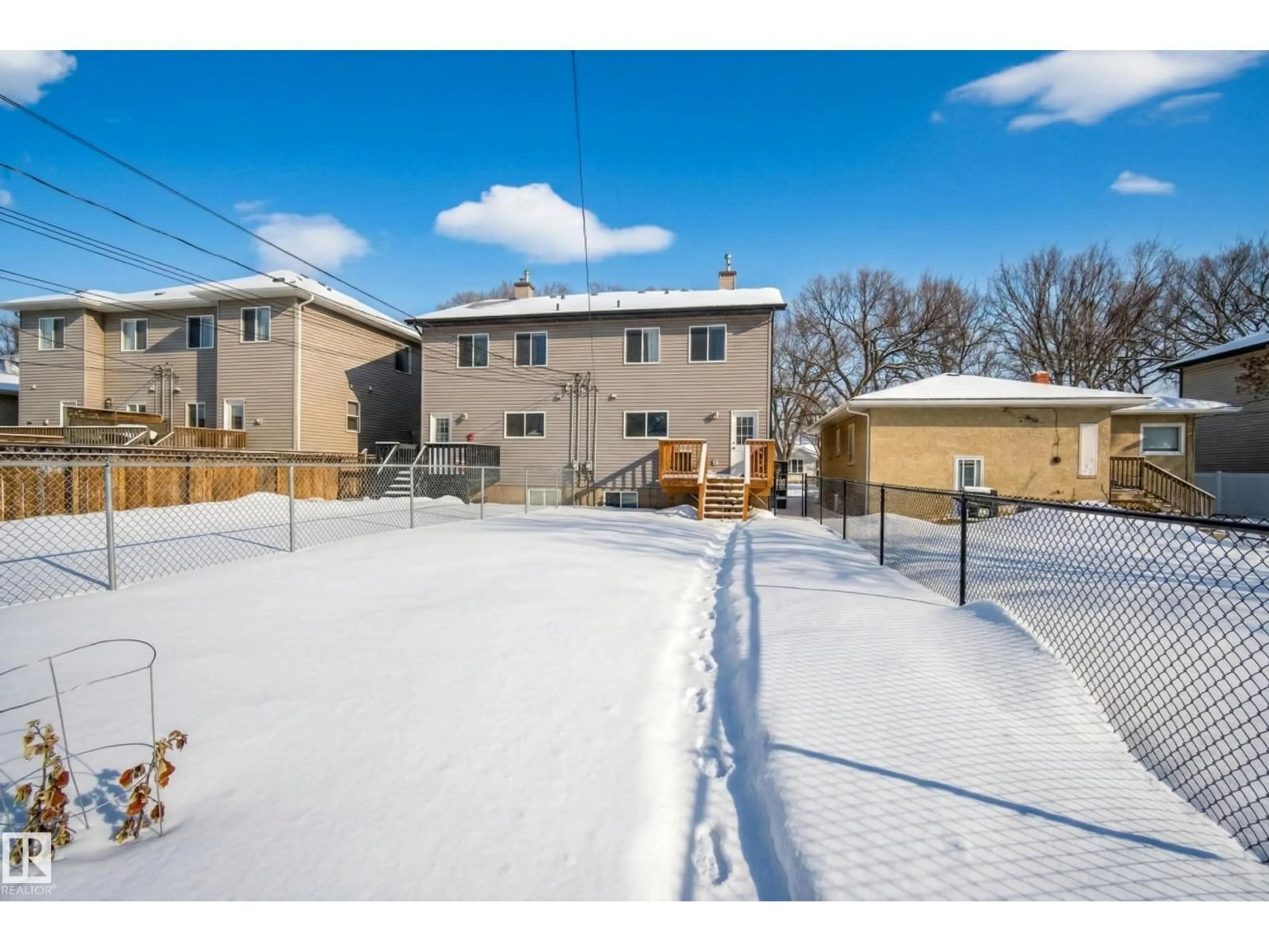 A pic from outside/outdoor area/front of a property/back of a property/a pic from drone, street for NW - 12126 85 ST, Edmonton Alberta T5B3B6